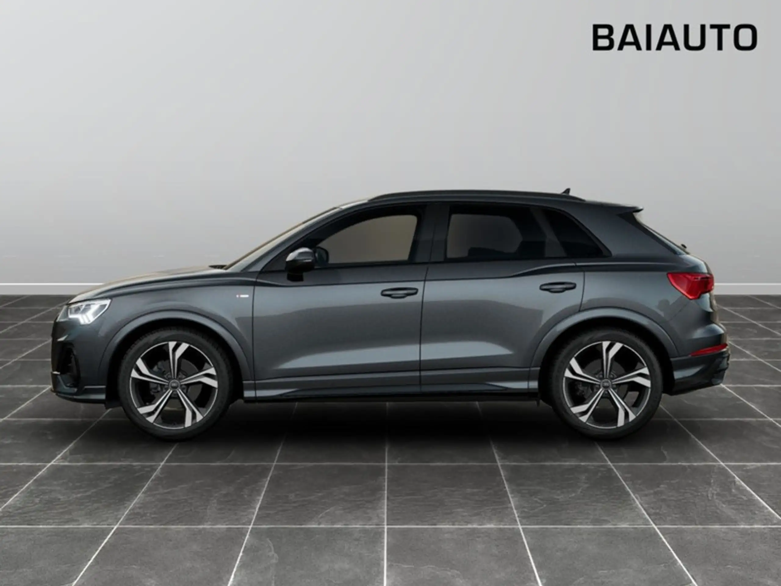 Audi - Q3