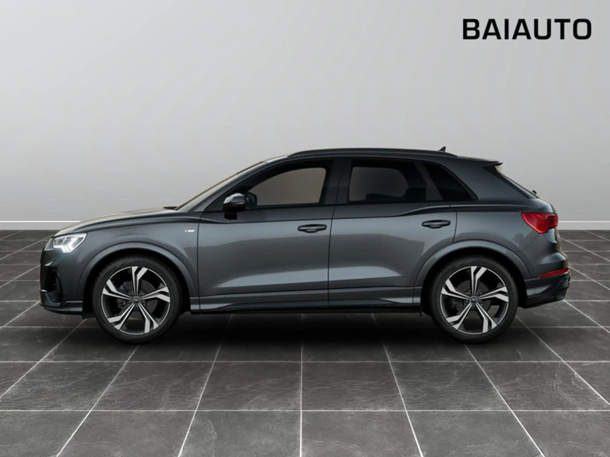 Audi - Q3