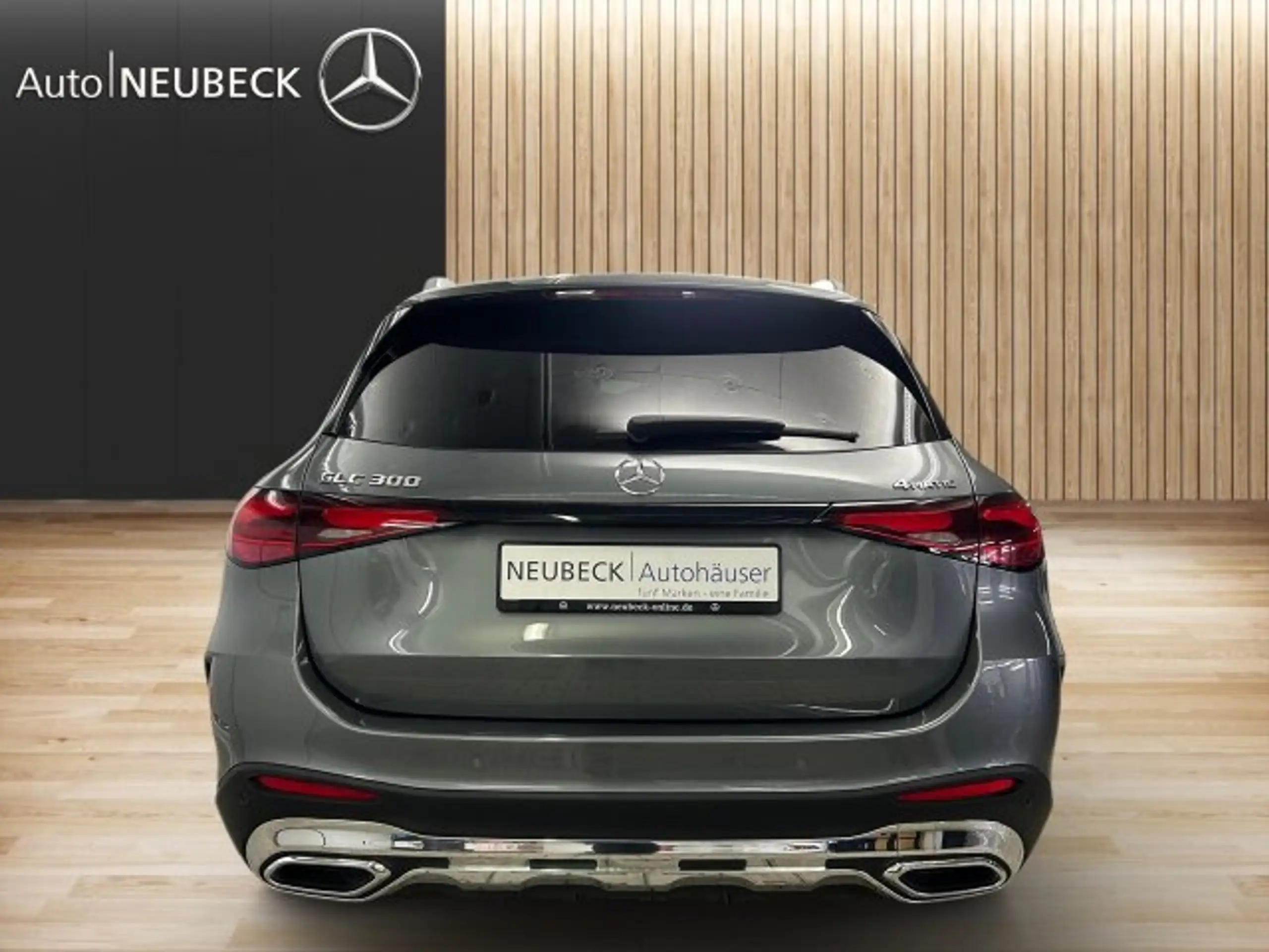 Mercedes-Benz - GLC 300