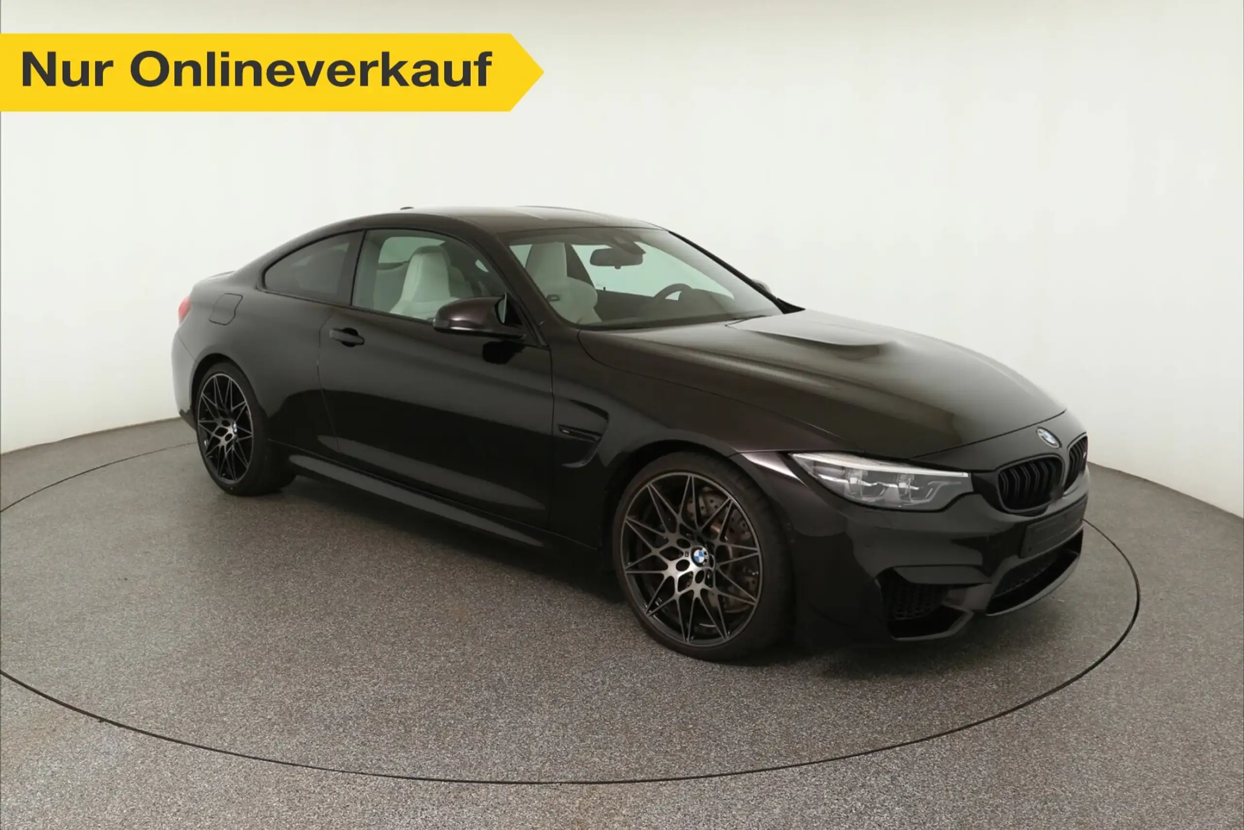 BMW - M4