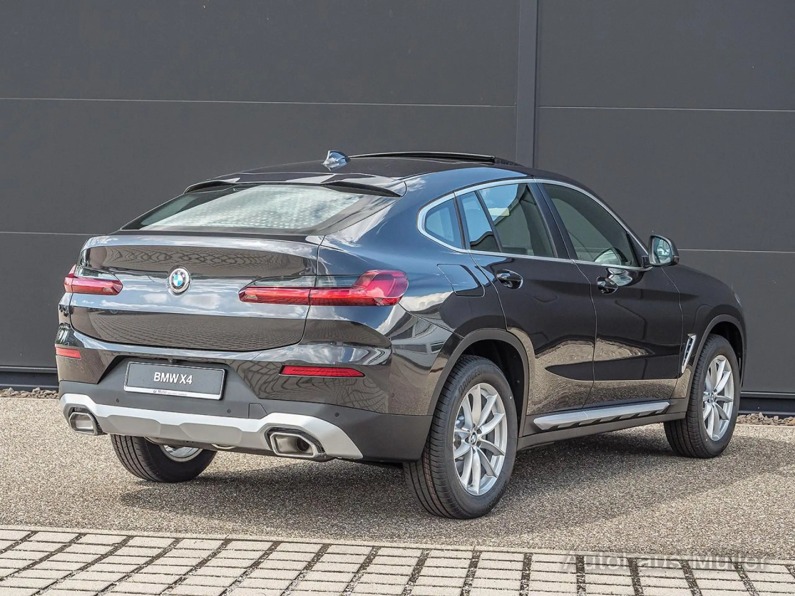 BMW - X4