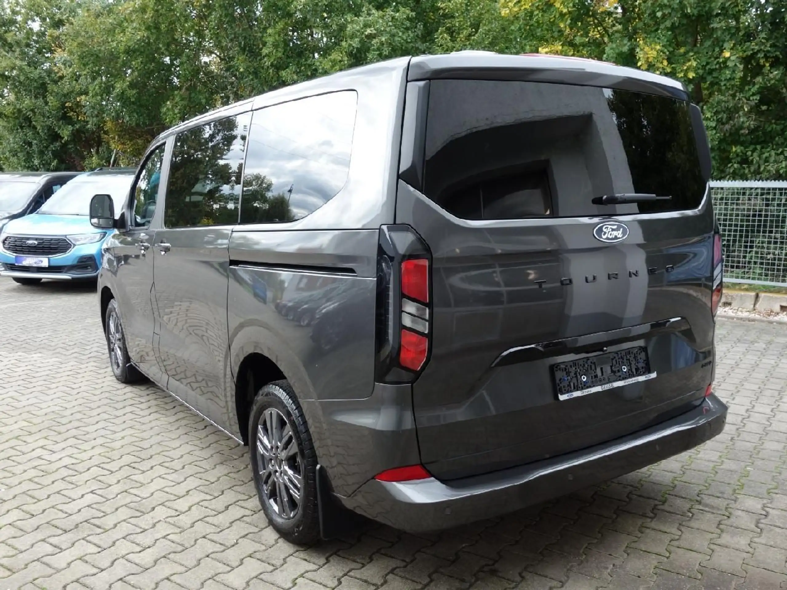 Ford - Tourneo Custom