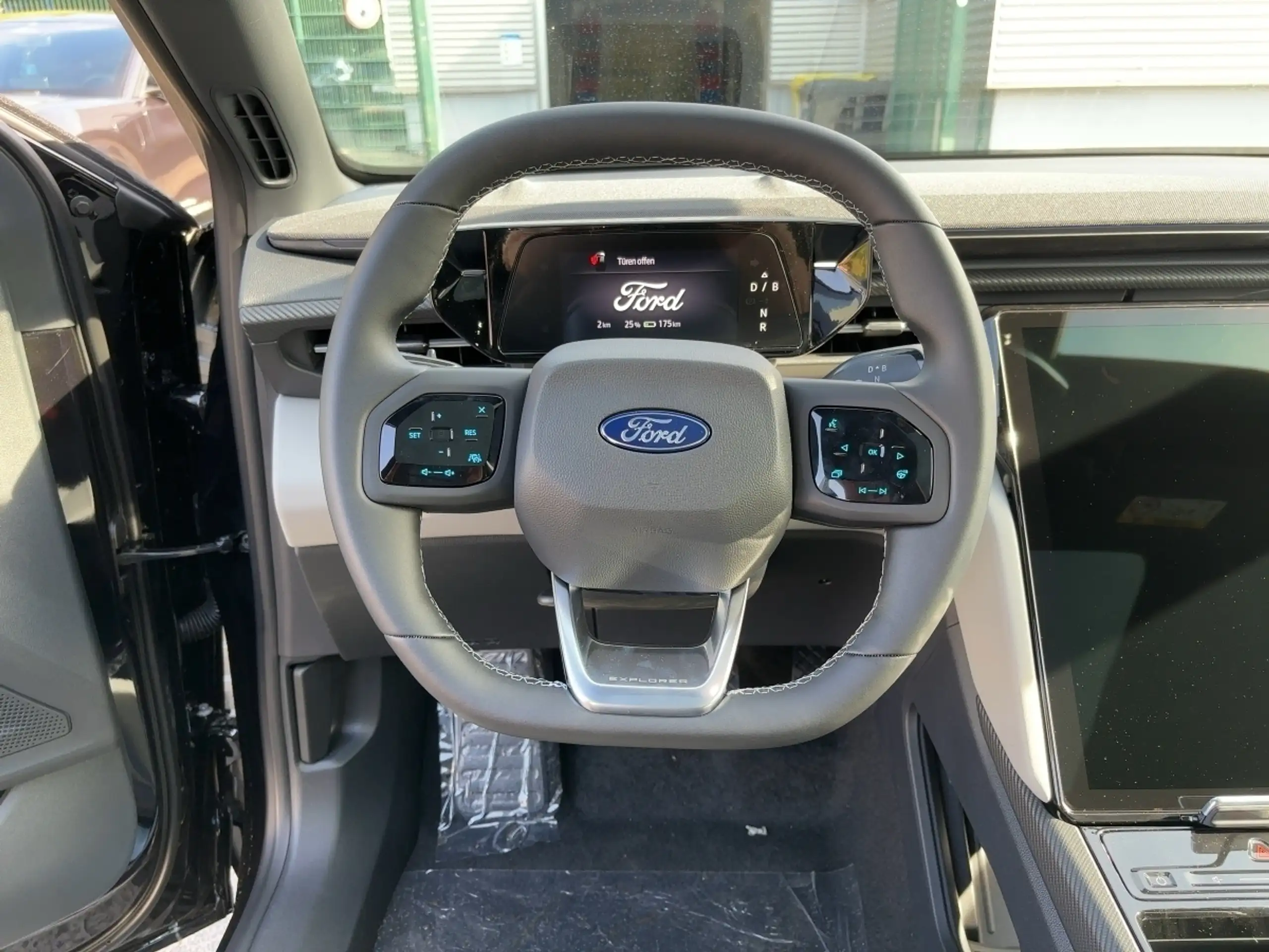 Ford - Explorer