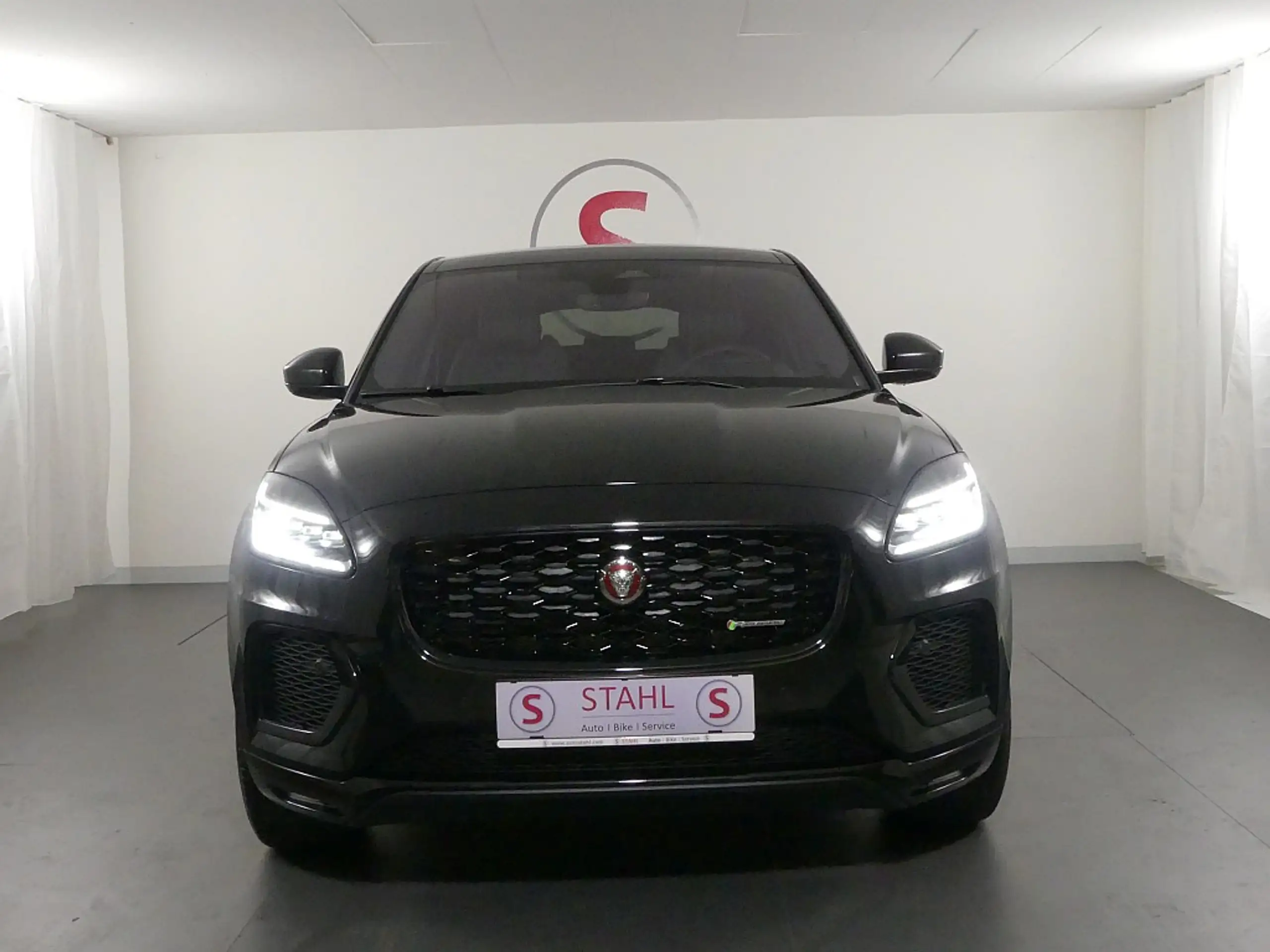 Jaguar - E-Pace