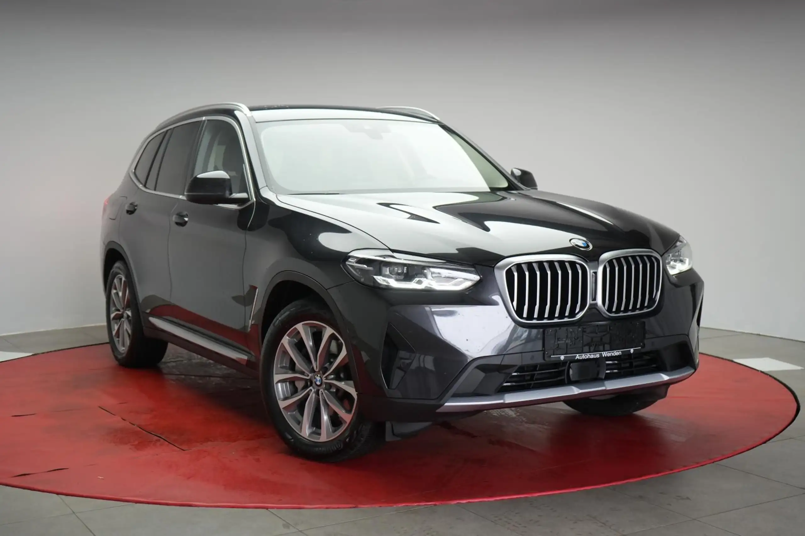 BMW - X3