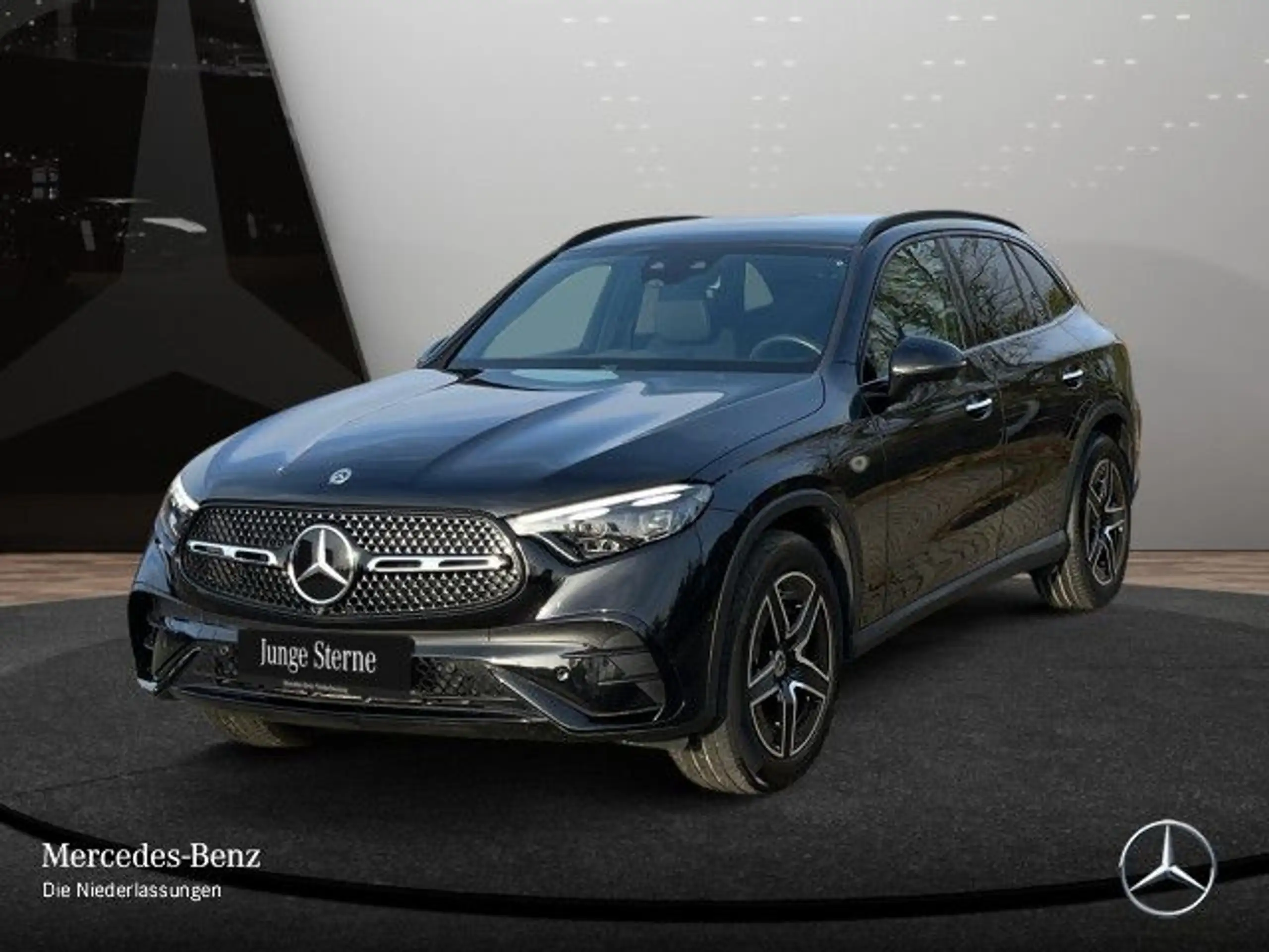 Mercedes-Benz - GLC 220