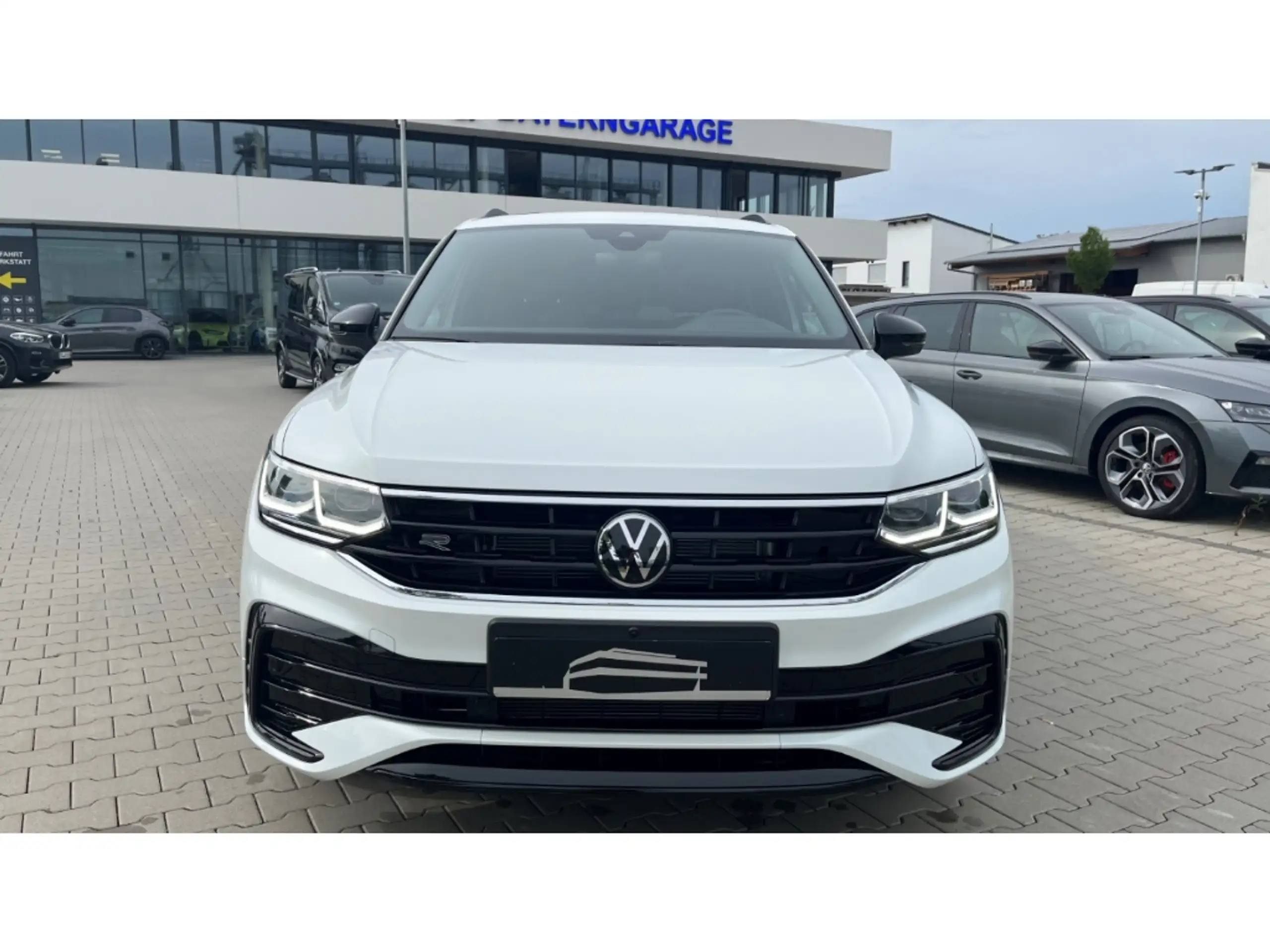 Volkswagen - Tiguan