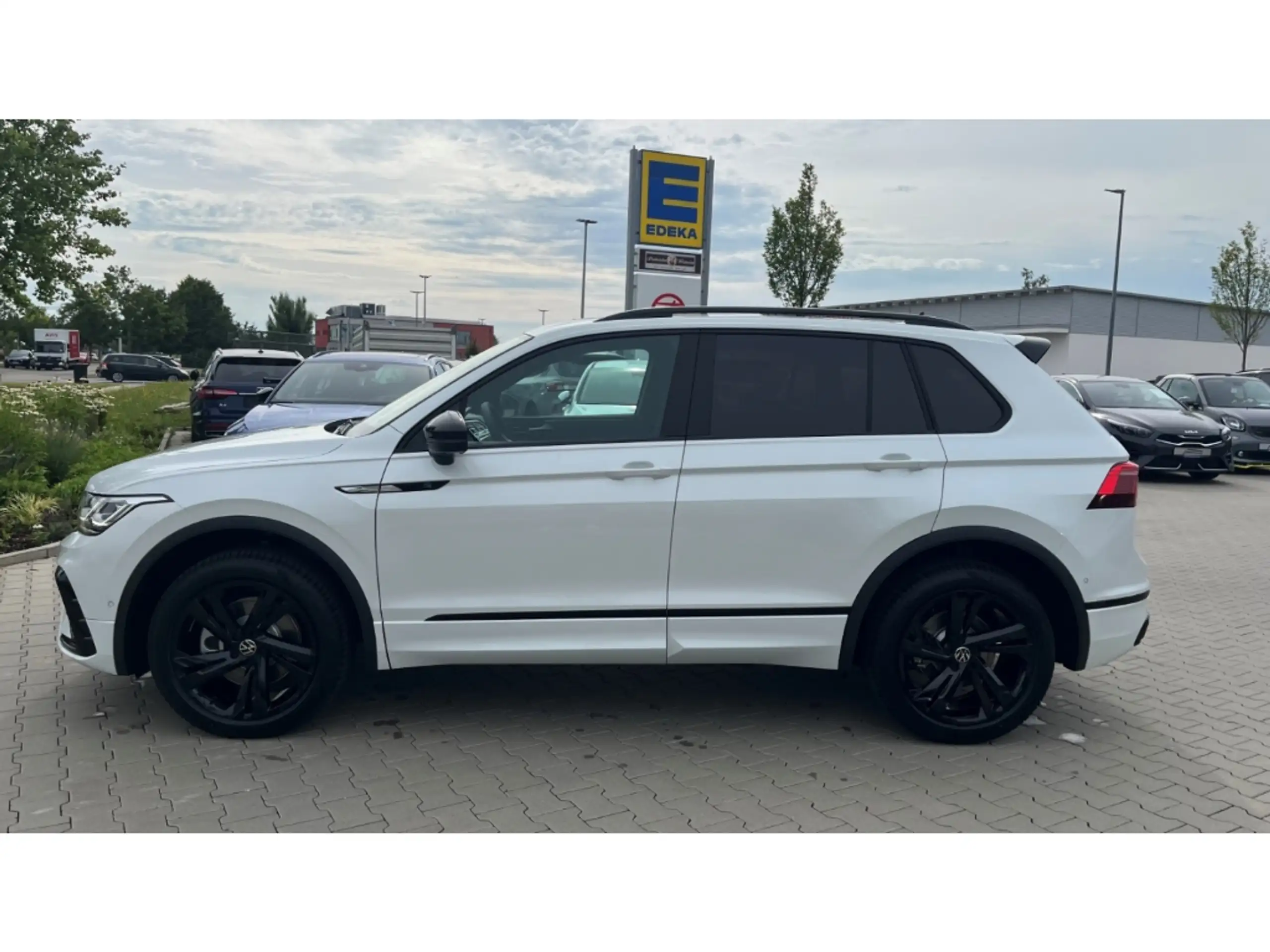 Volkswagen - Tiguan