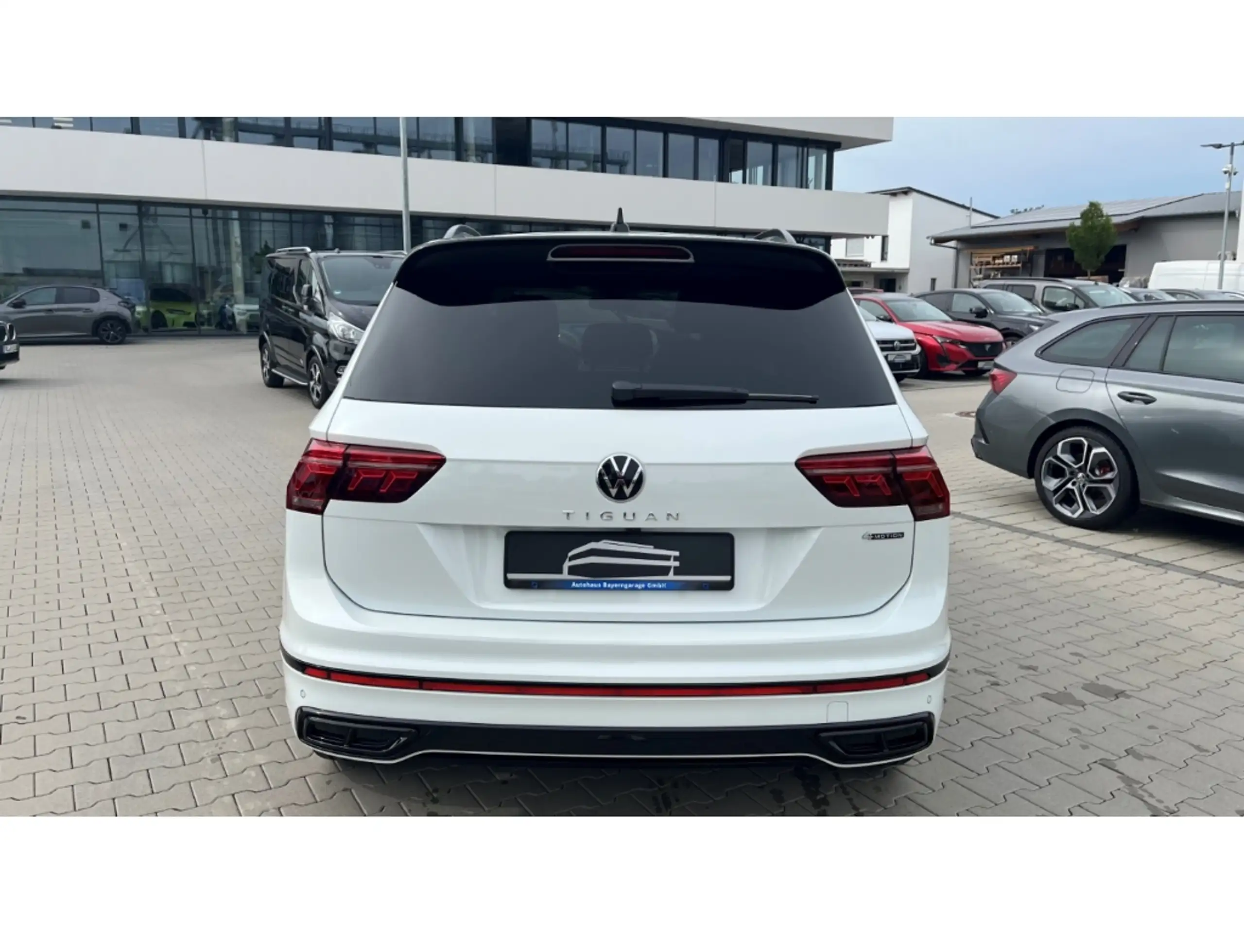 Volkswagen - Tiguan