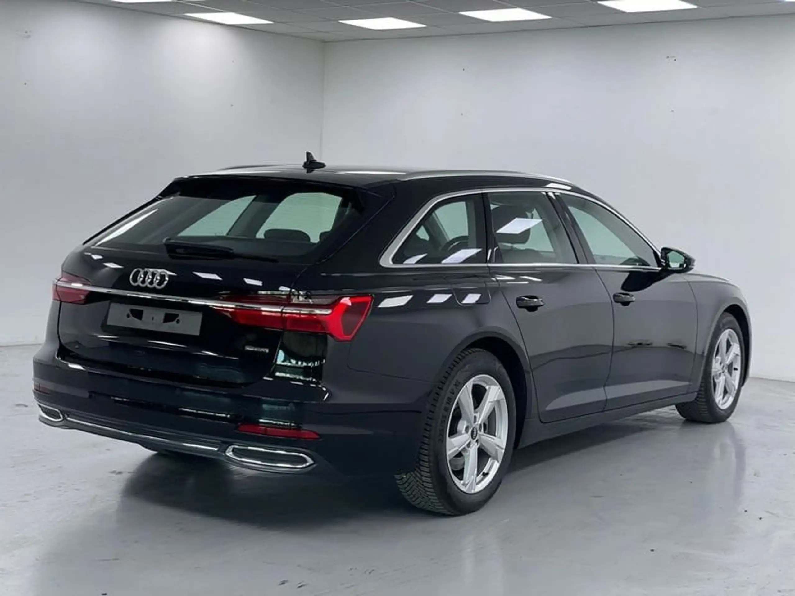 Audi - A6