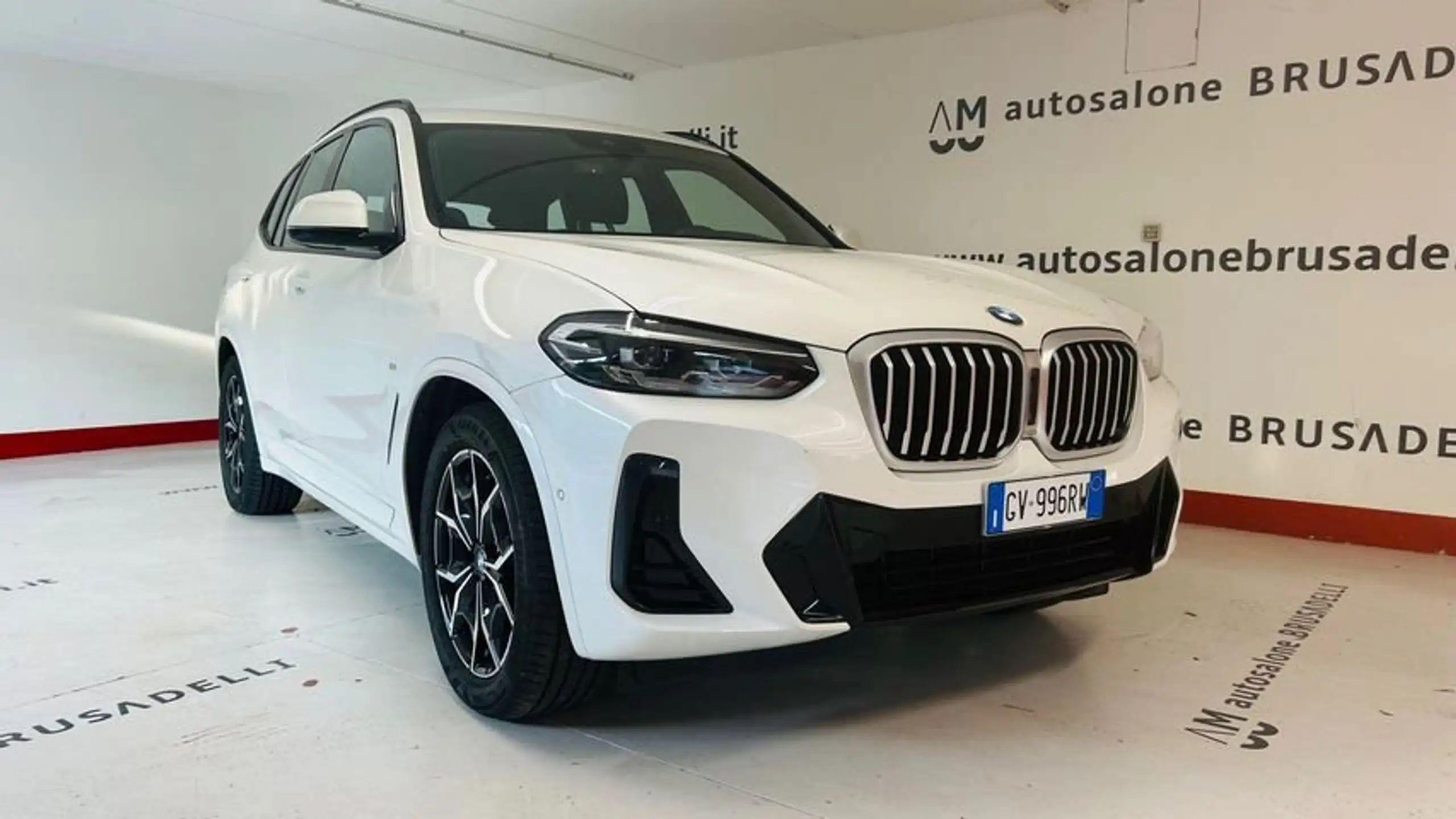 BMW - X3