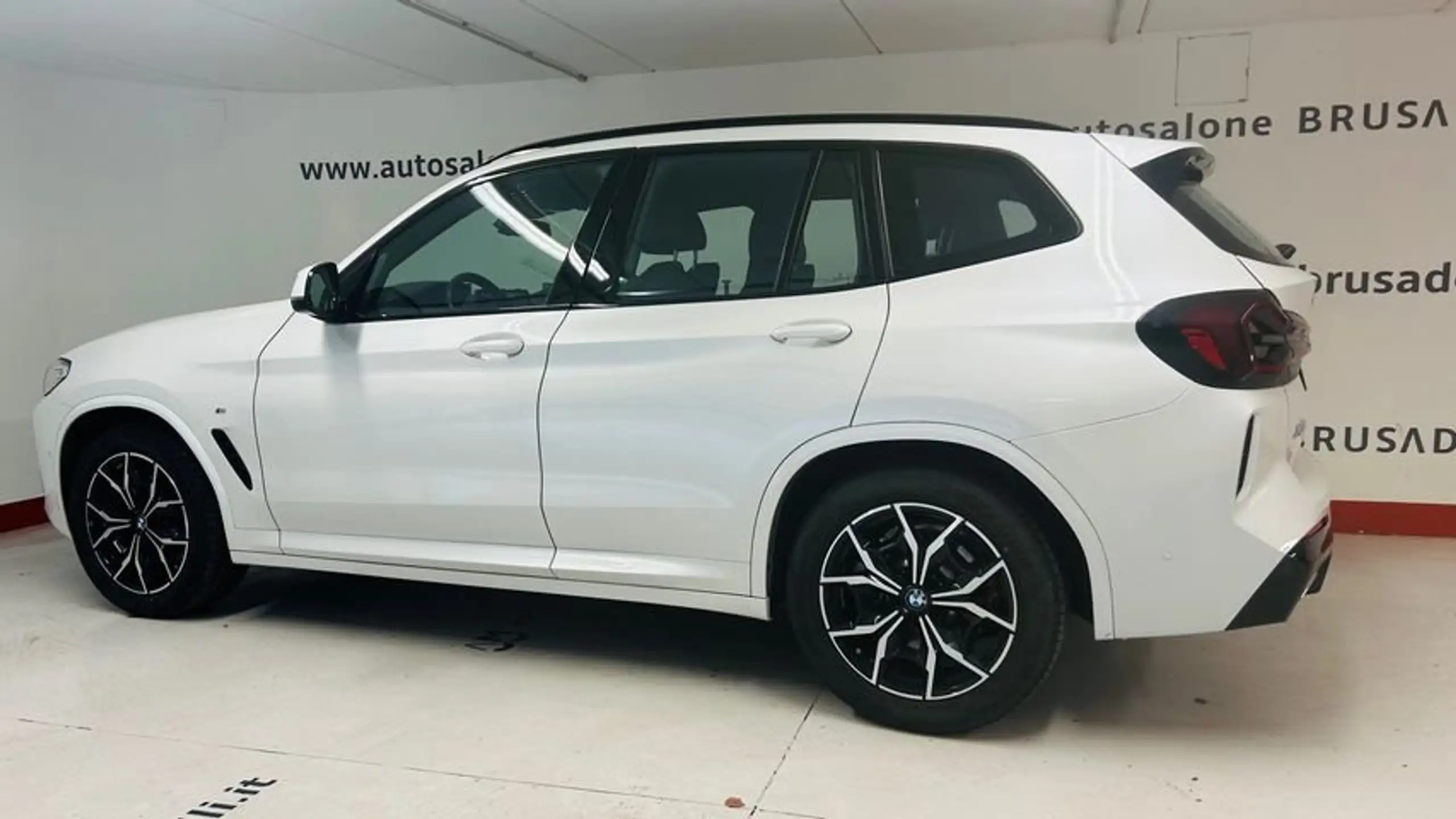 BMW - X3