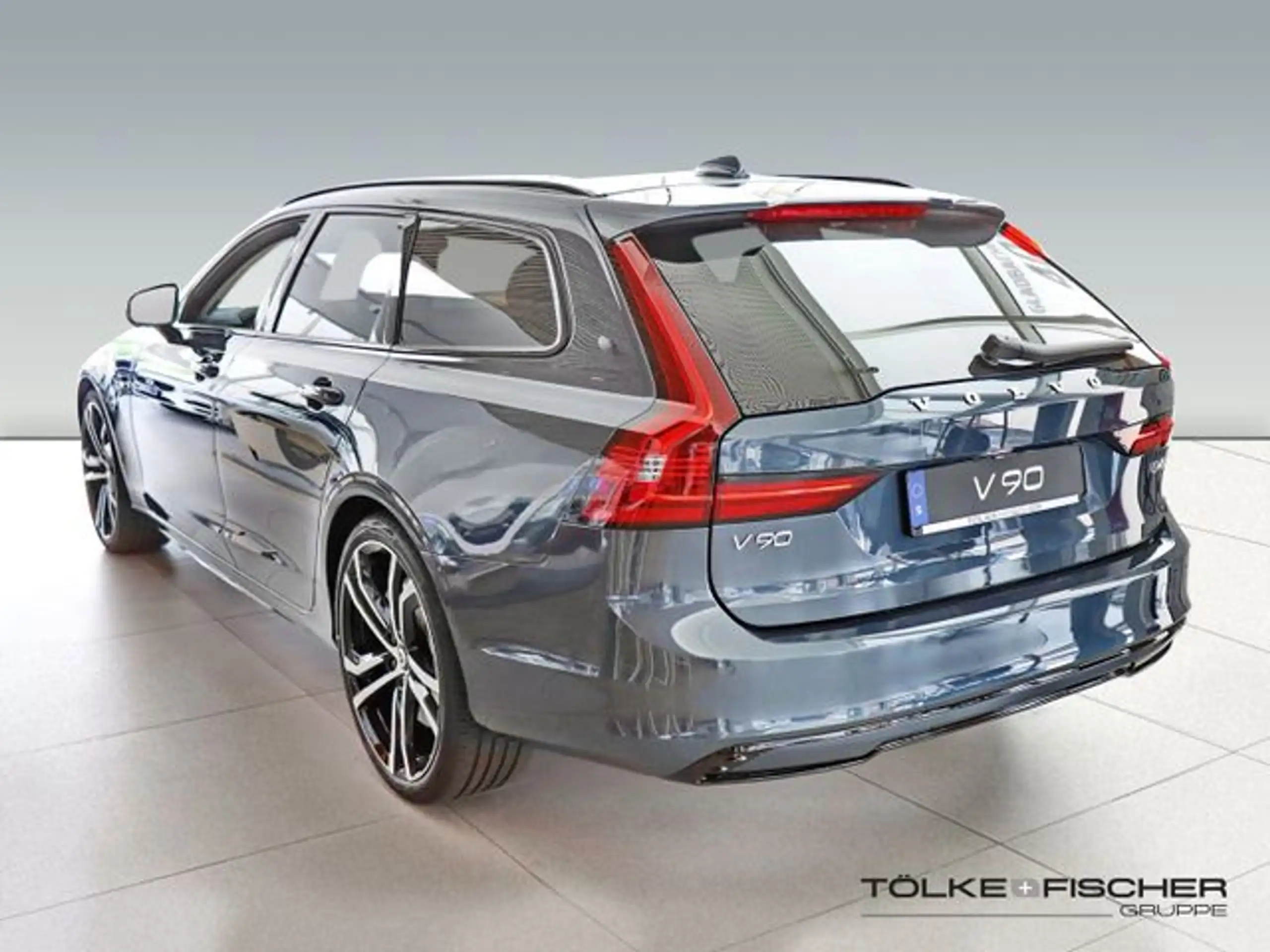 Volvo - V90