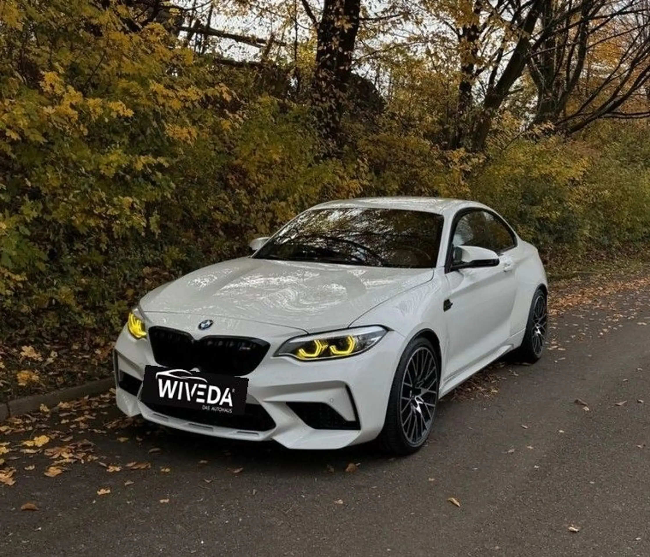 BMW - M2