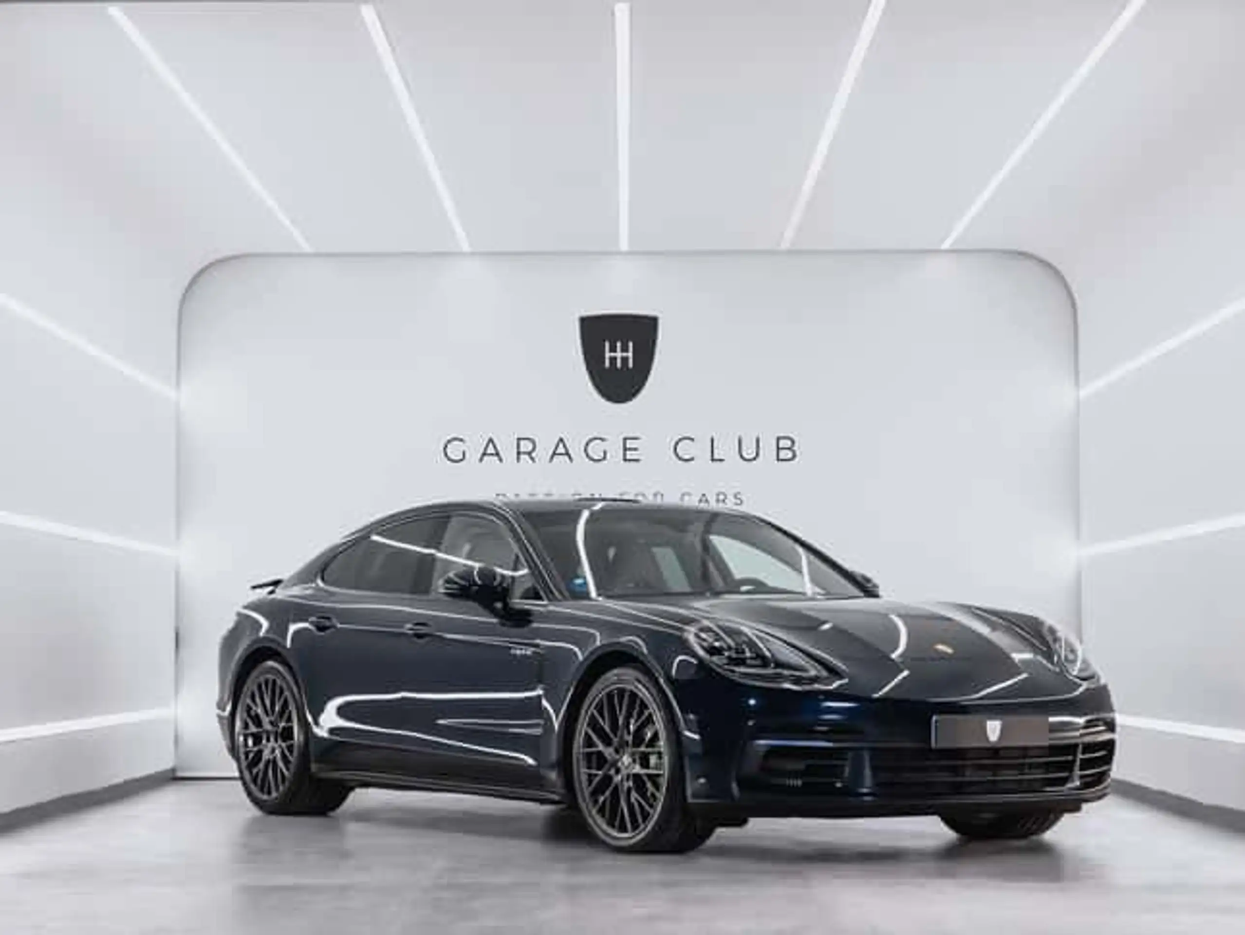 Porsche - Panamera