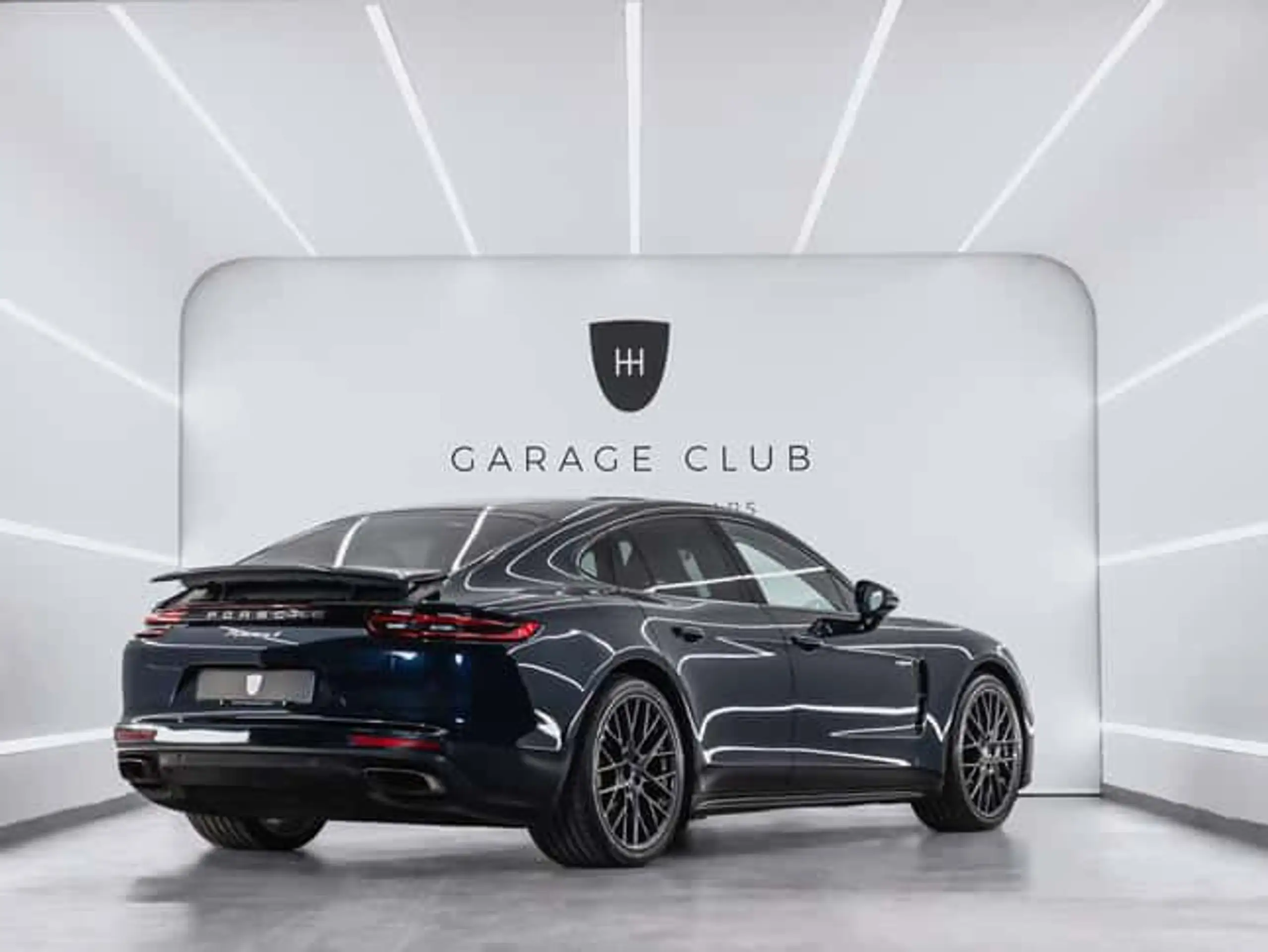 Porsche - Panamera