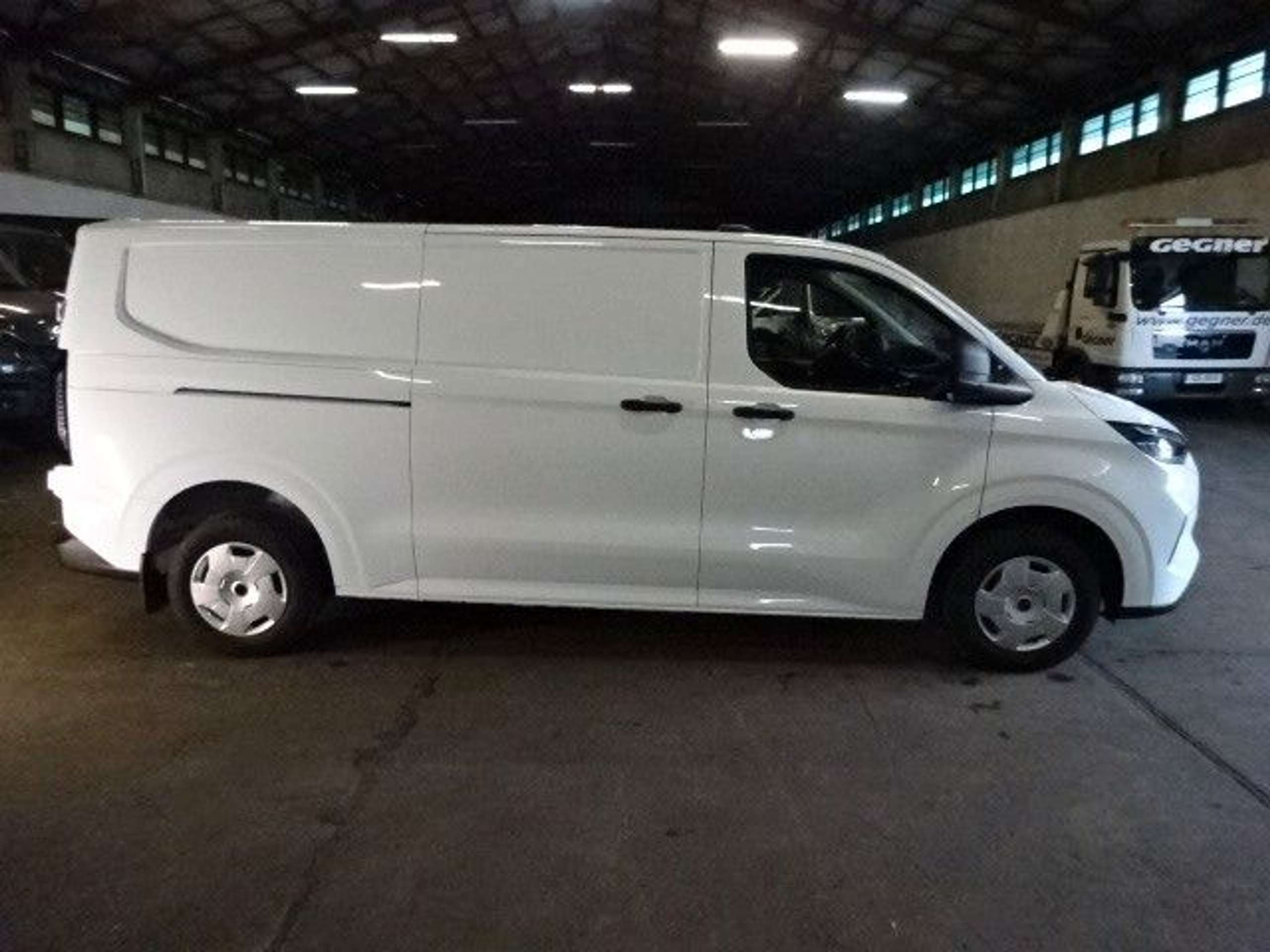 Ford - Transit Custom