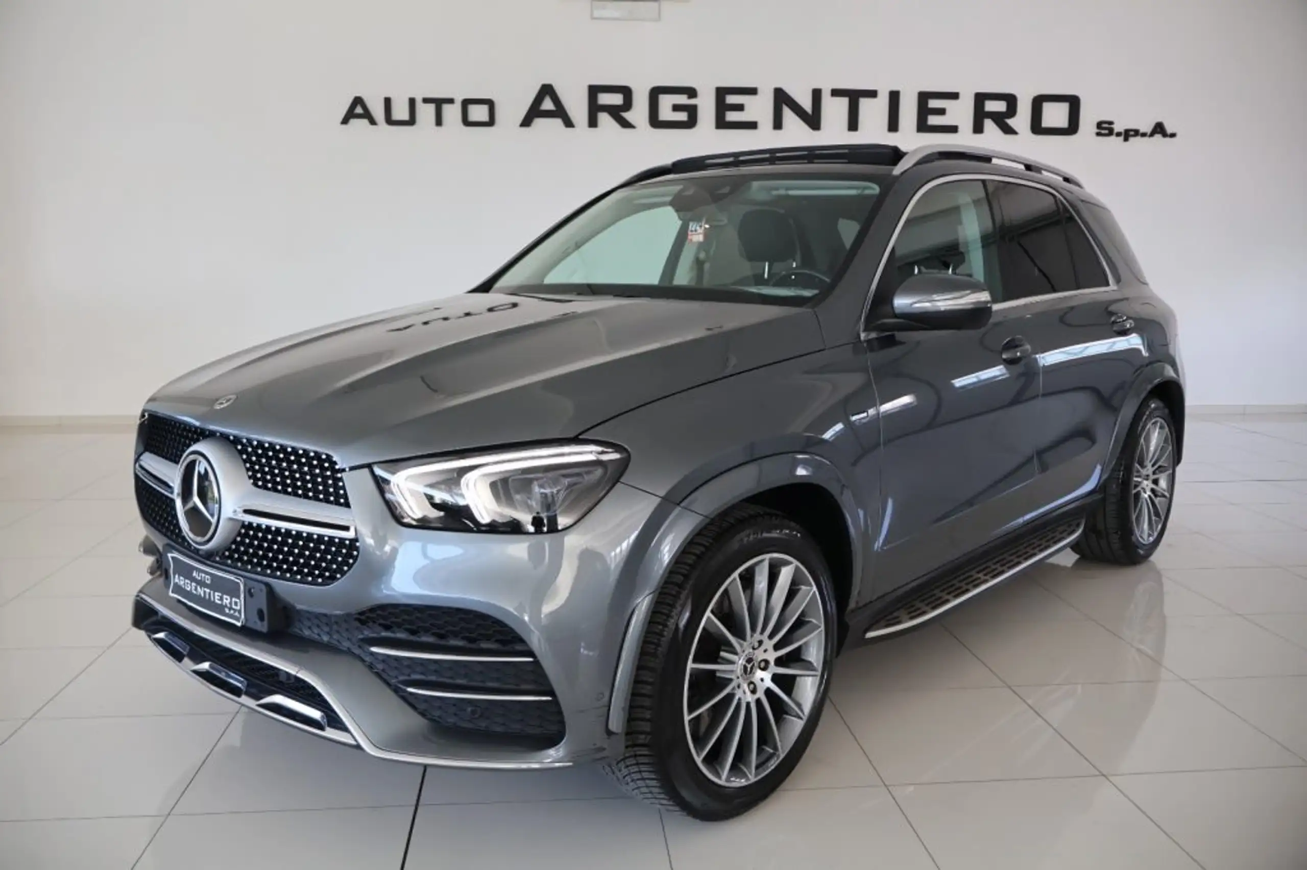 Mercedes-Benz - GLE 350