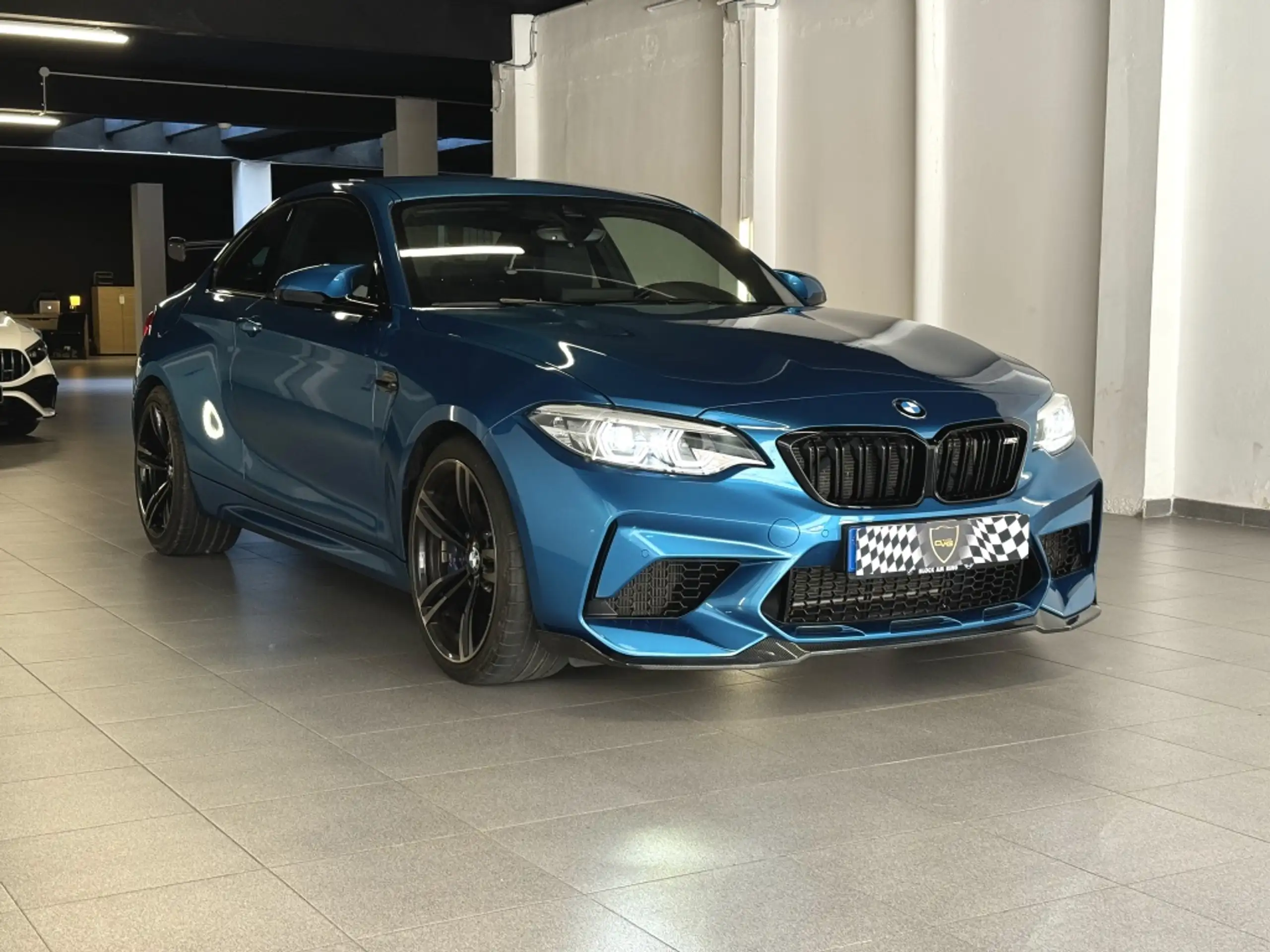 BMW - M2