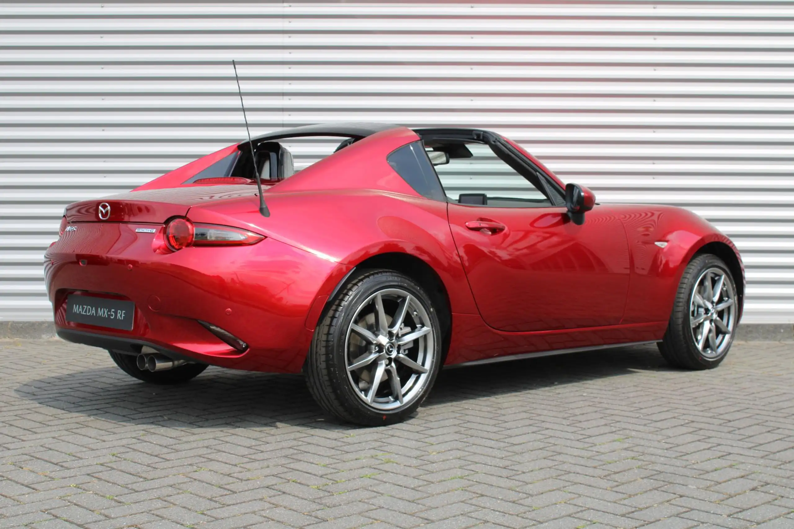 Mazda - MX-5