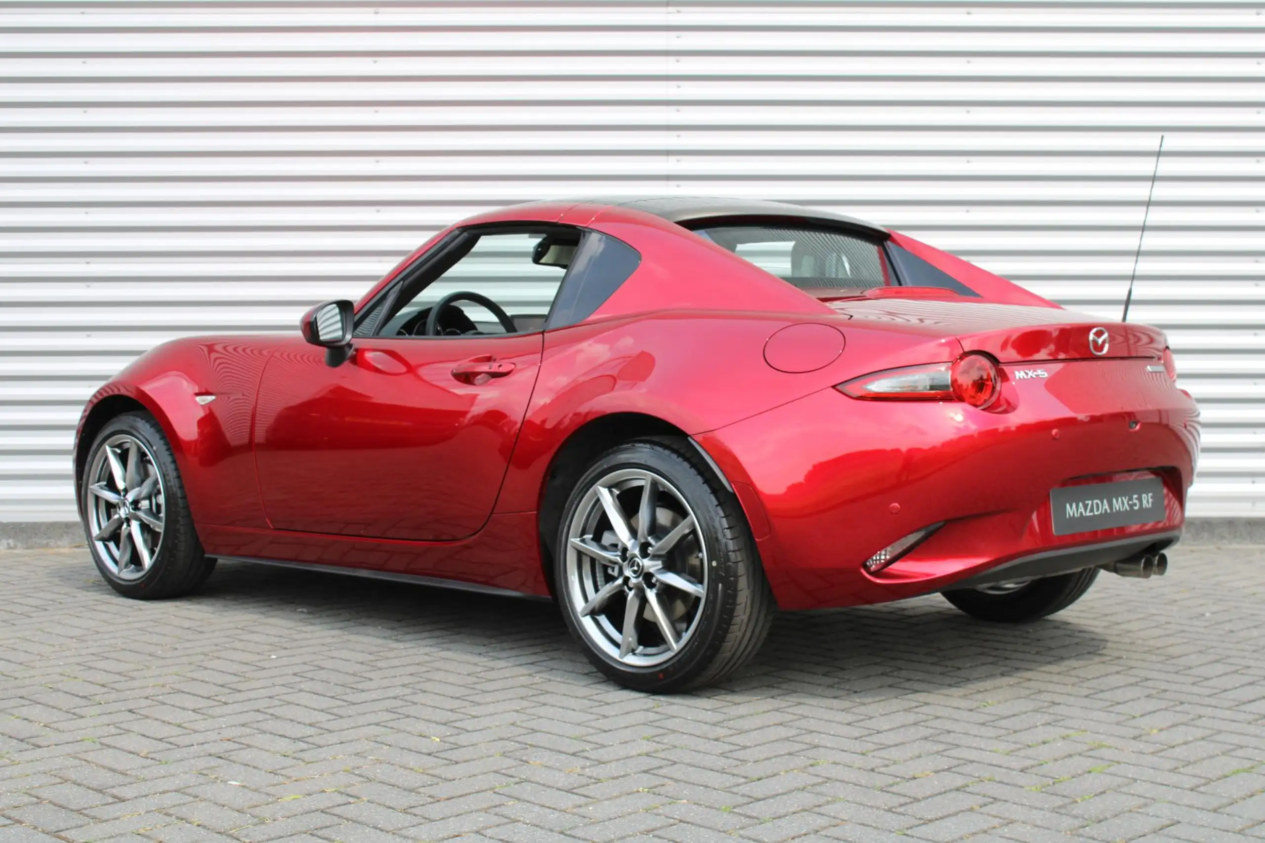 Mazda - MX-5