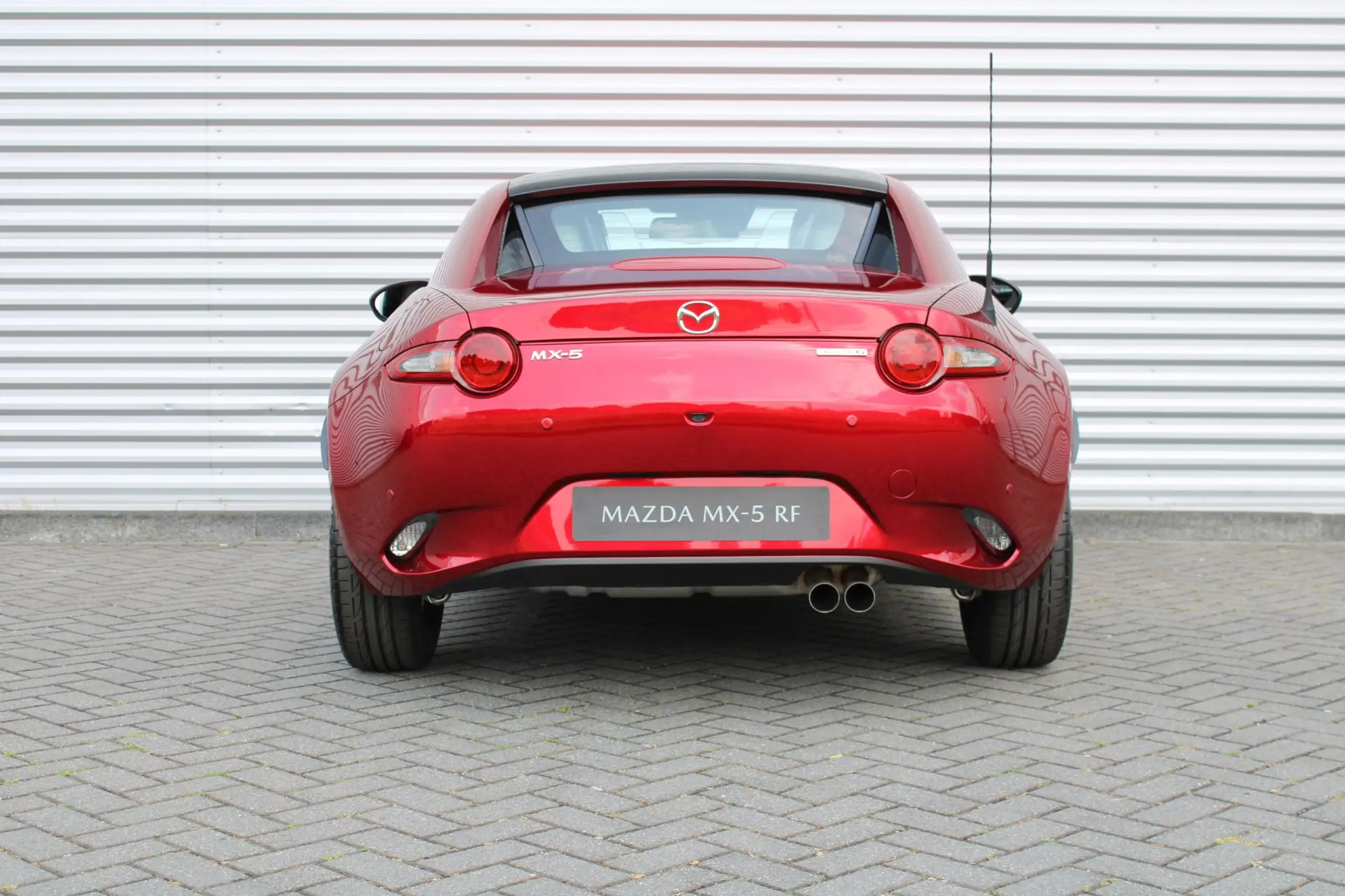 Mazda - MX-5