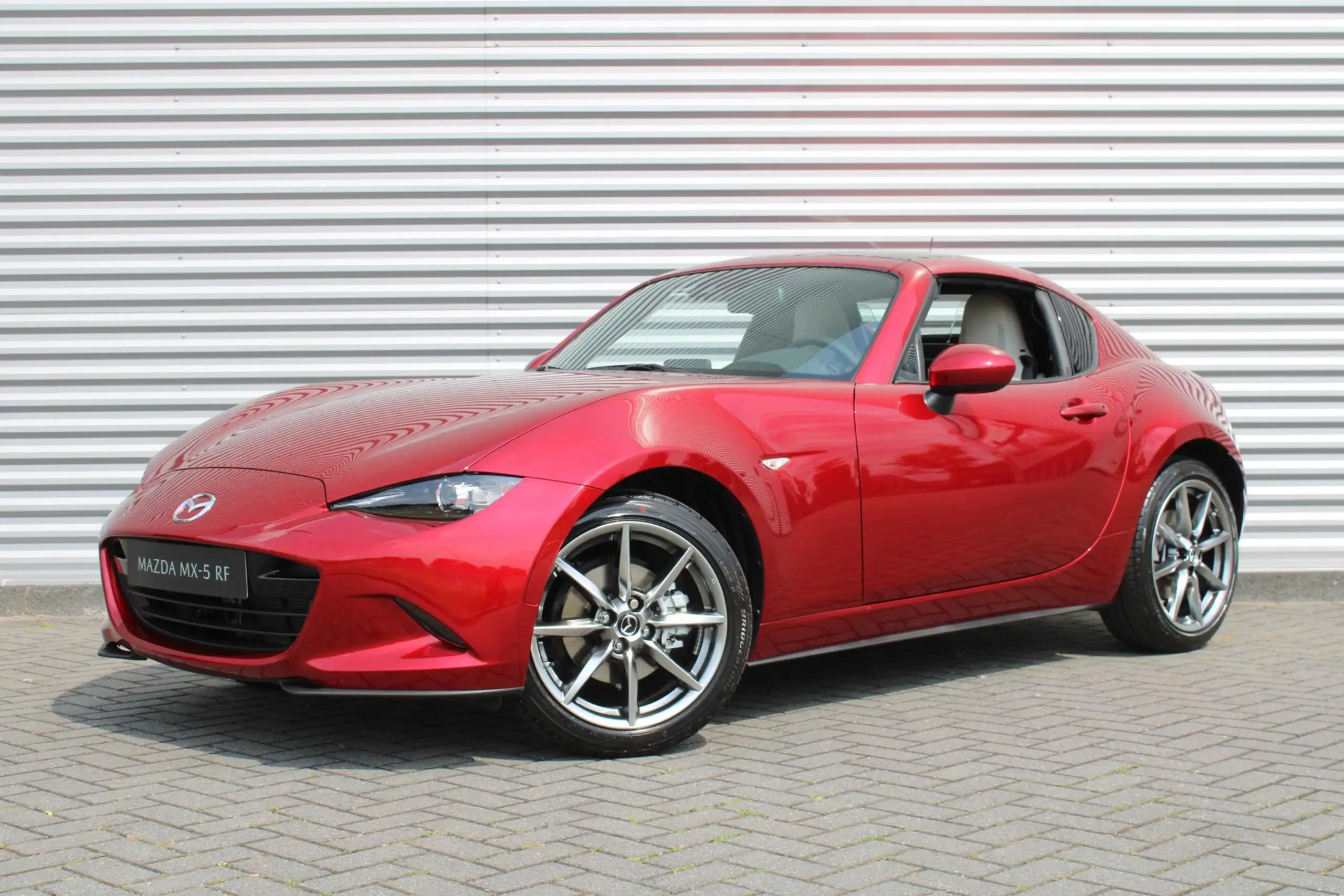 Mazda - MX-5