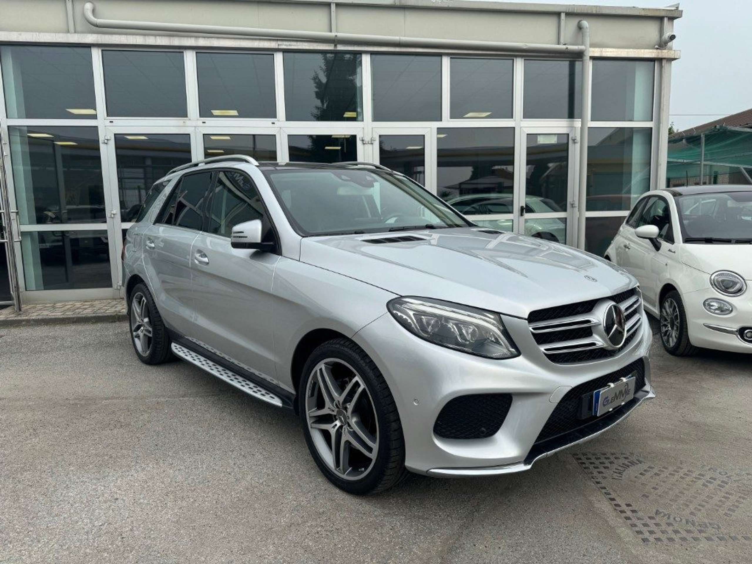 Mercedes-Benz - GLE 350