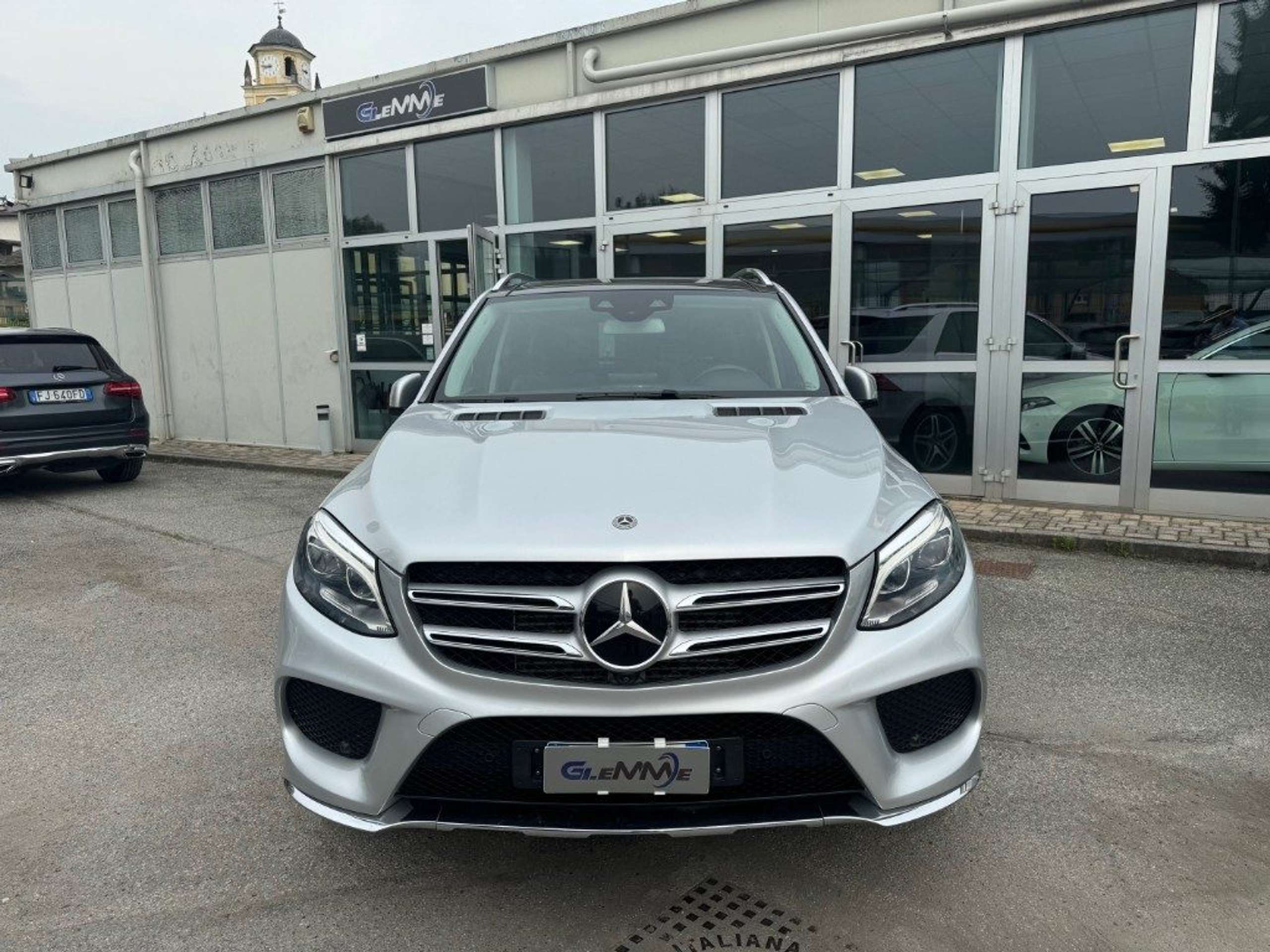 Mercedes-Benz - GLE 350