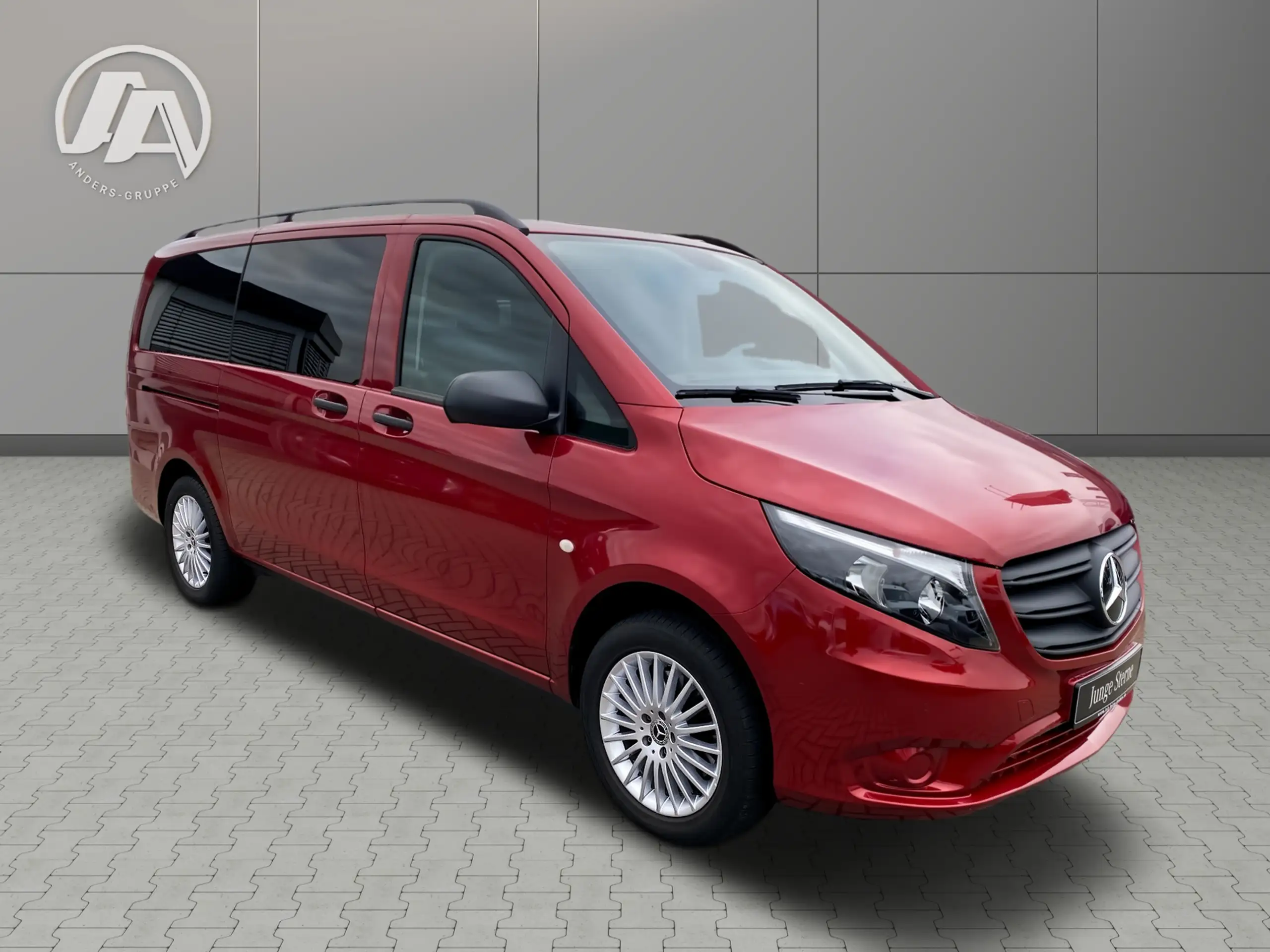 Mercedes-Benz - Vito