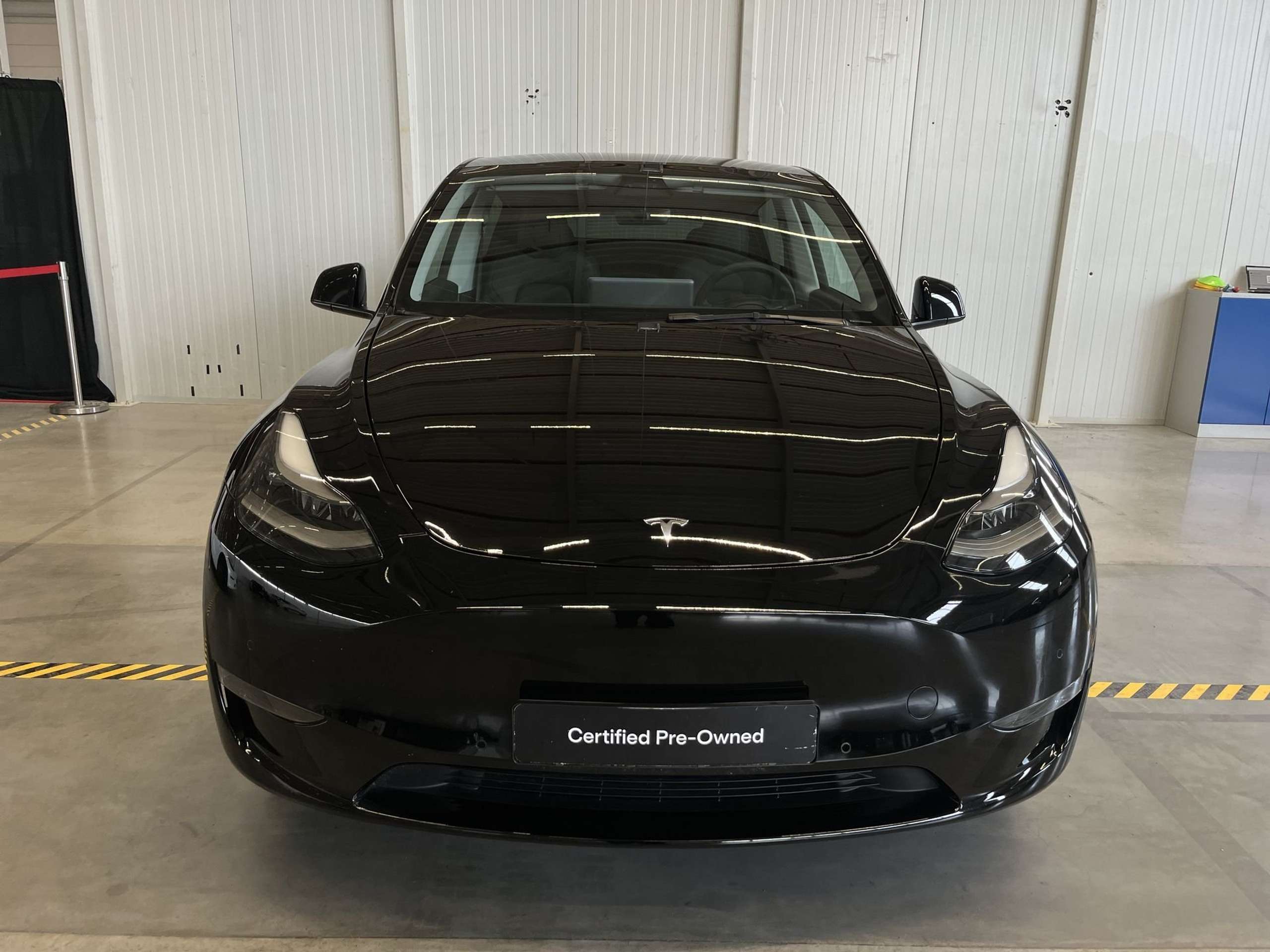 Tesla - Model Y