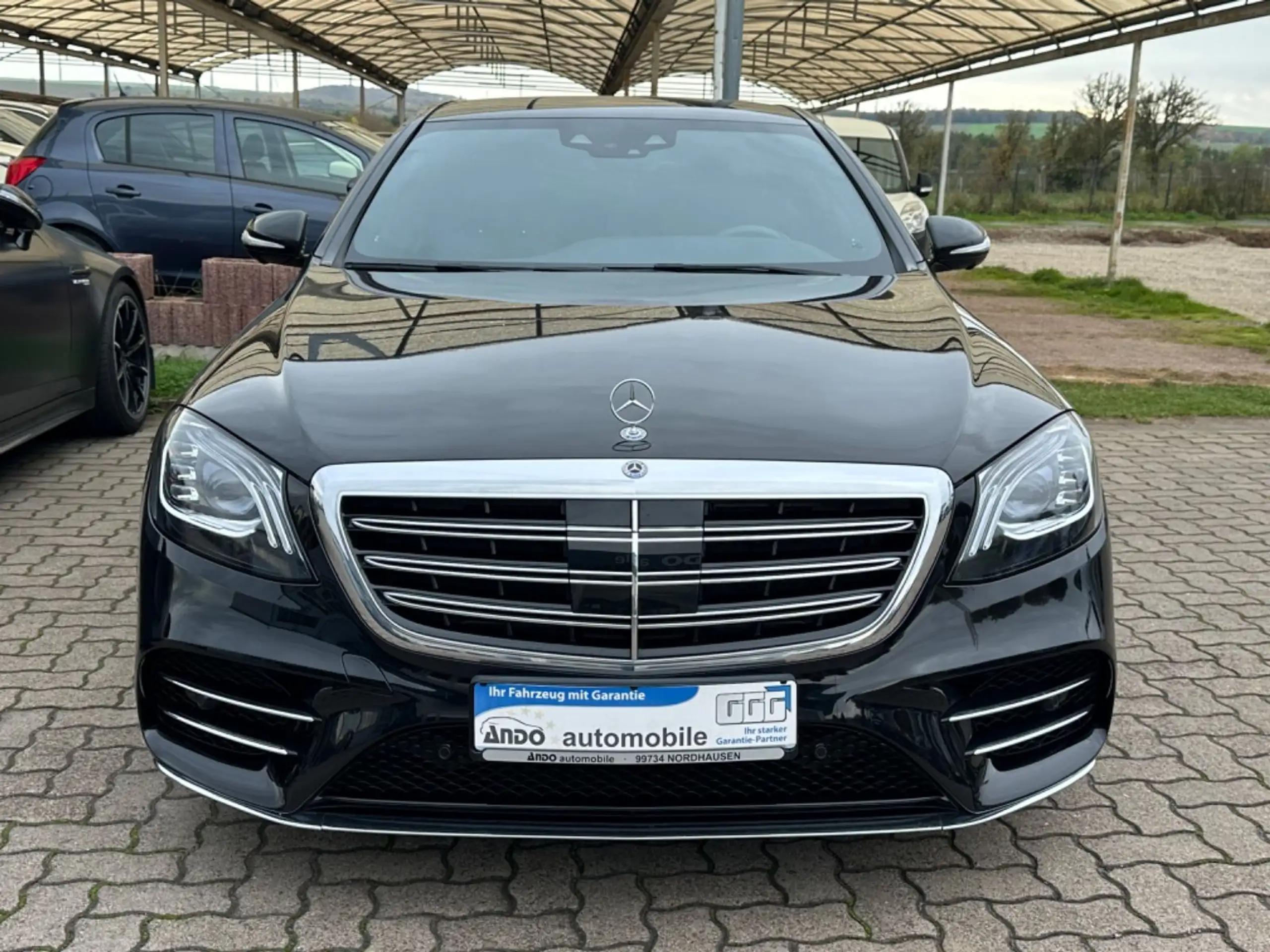 Mercedes-Benz - S 400