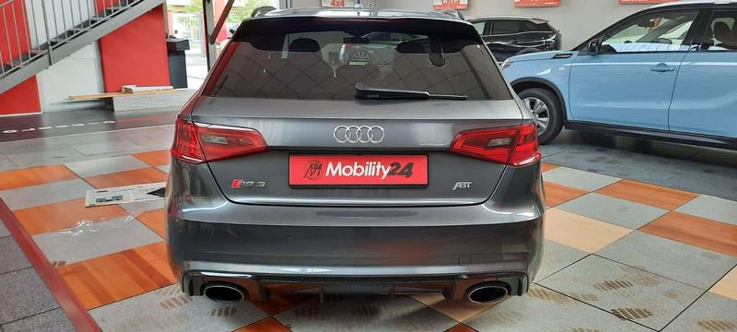 Audi - RS3