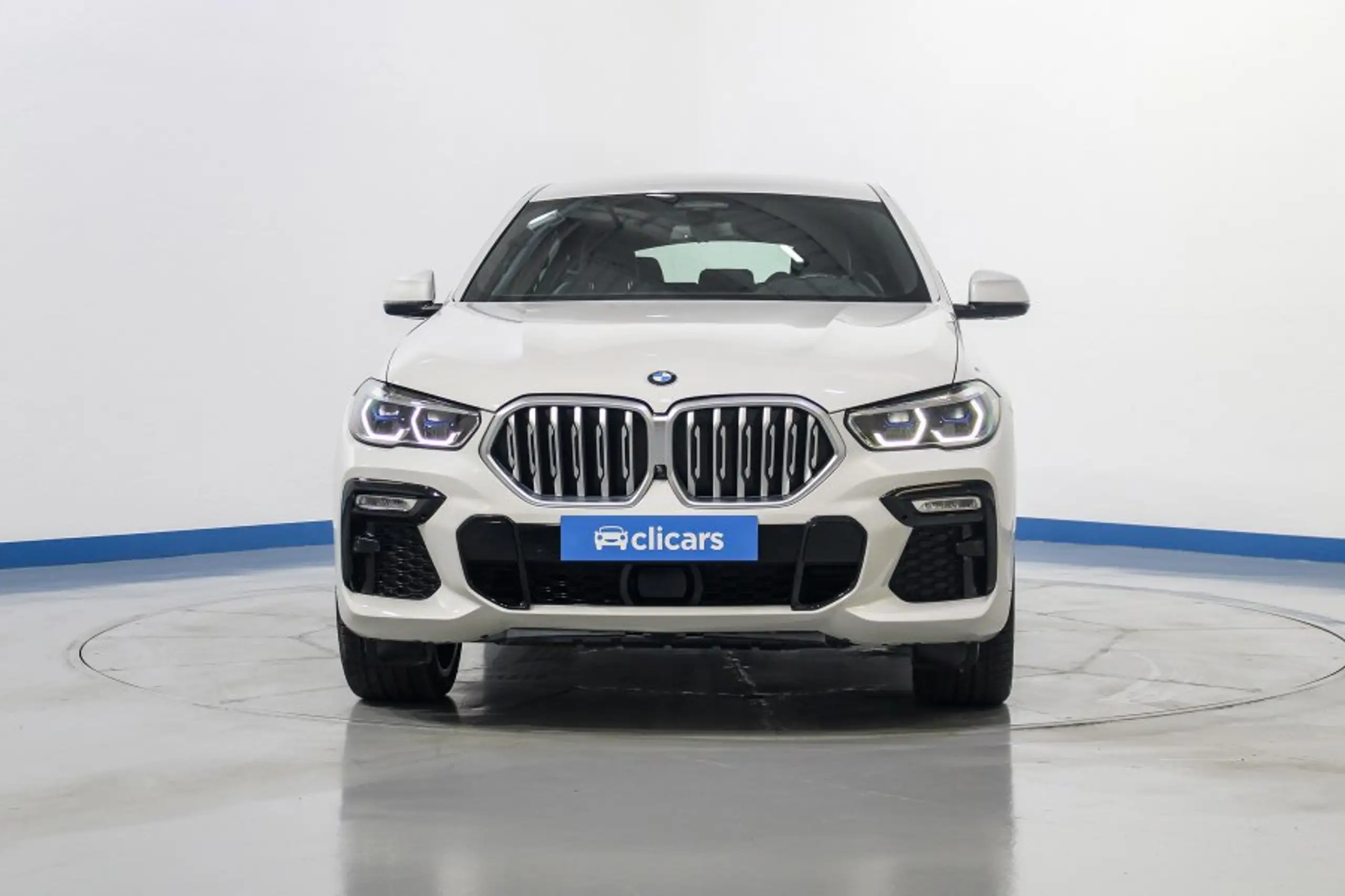 BMW - X6