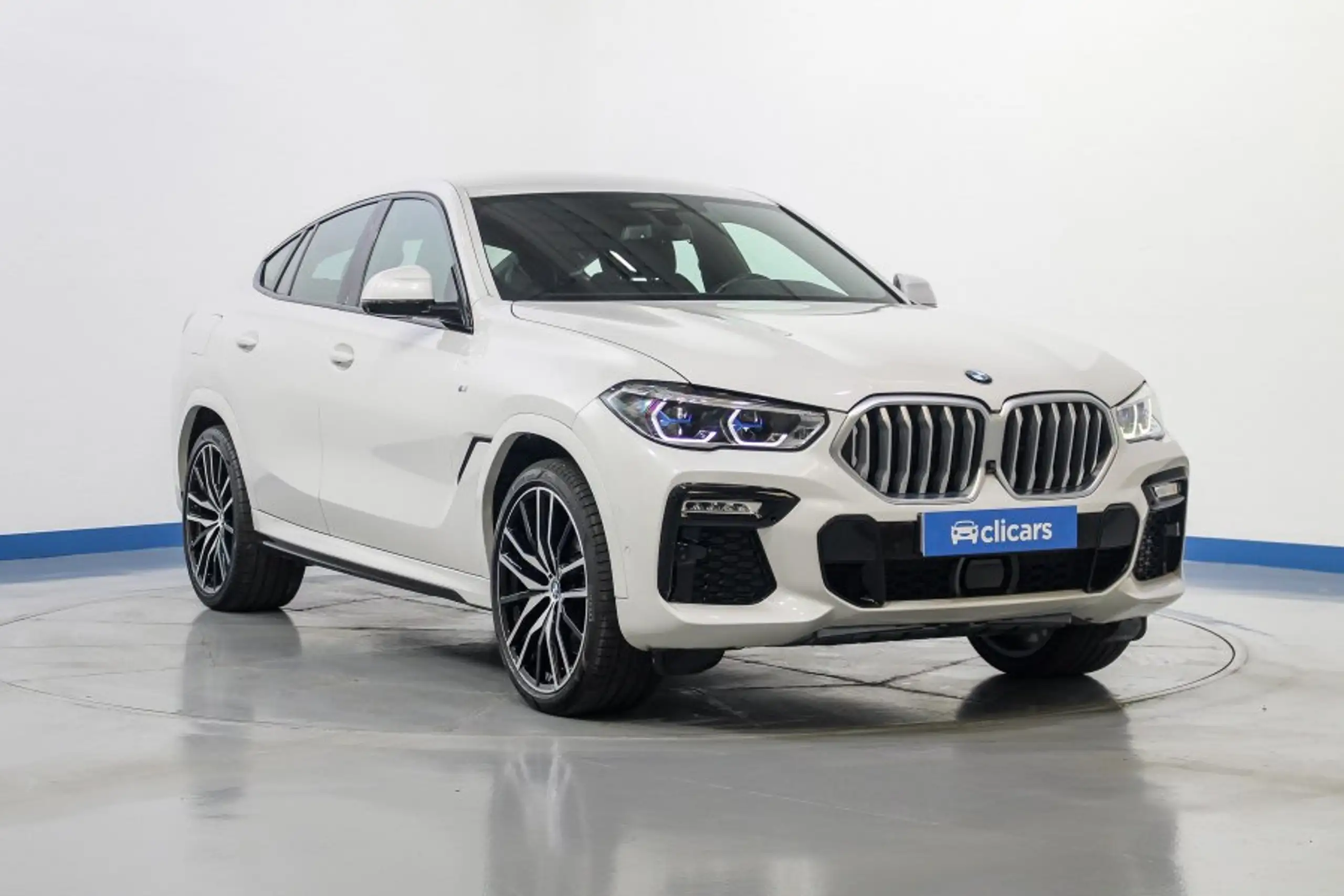 BMW - X6