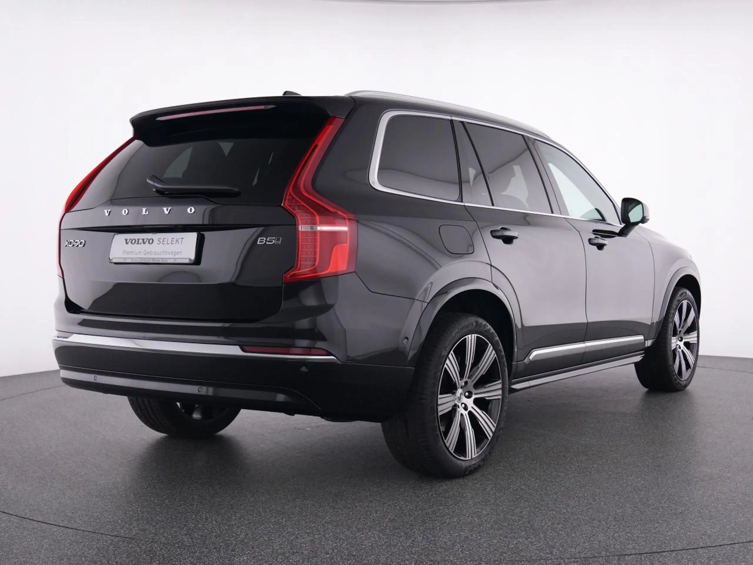 Volvo - XC90