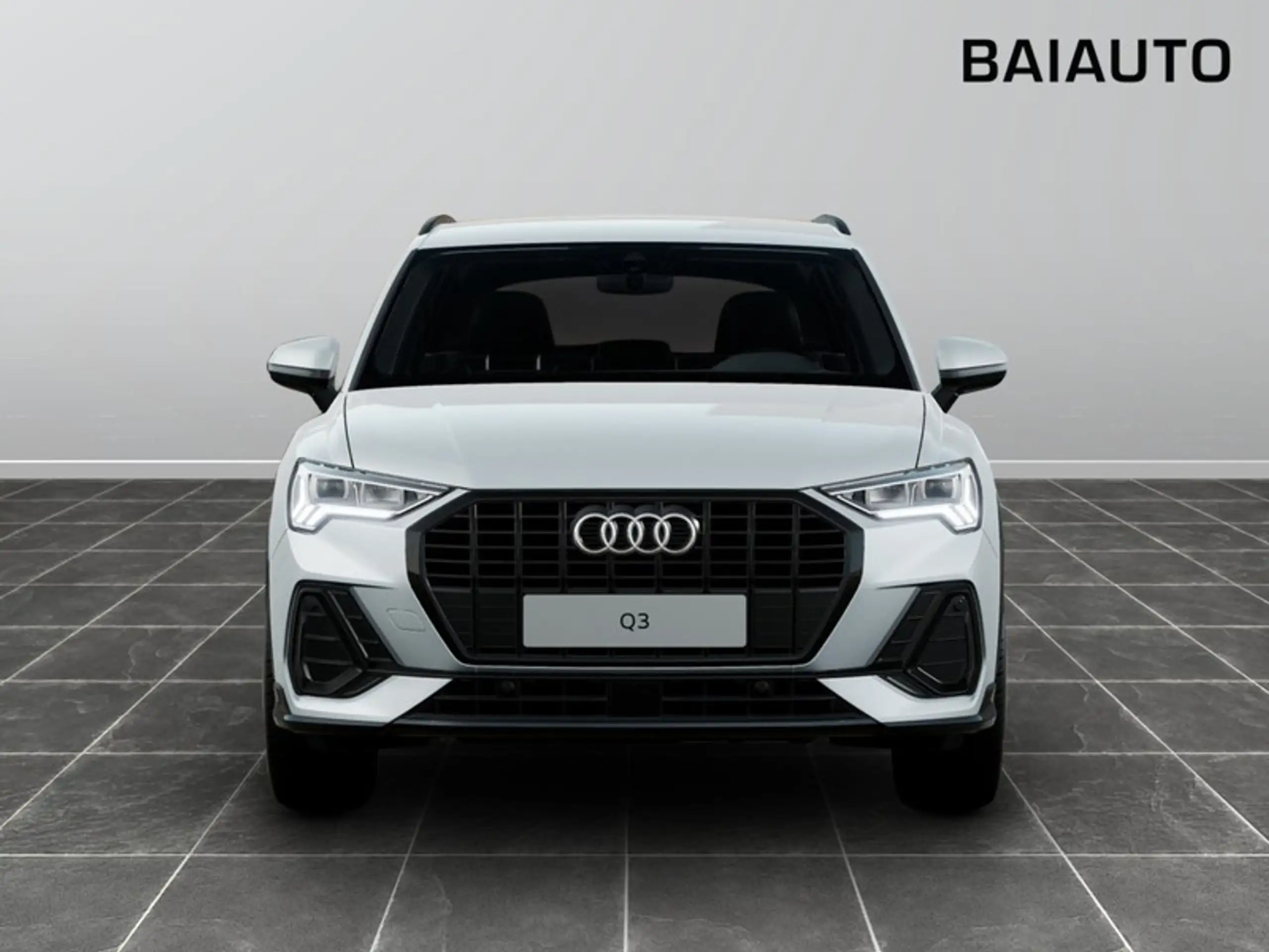 Audi - Q3