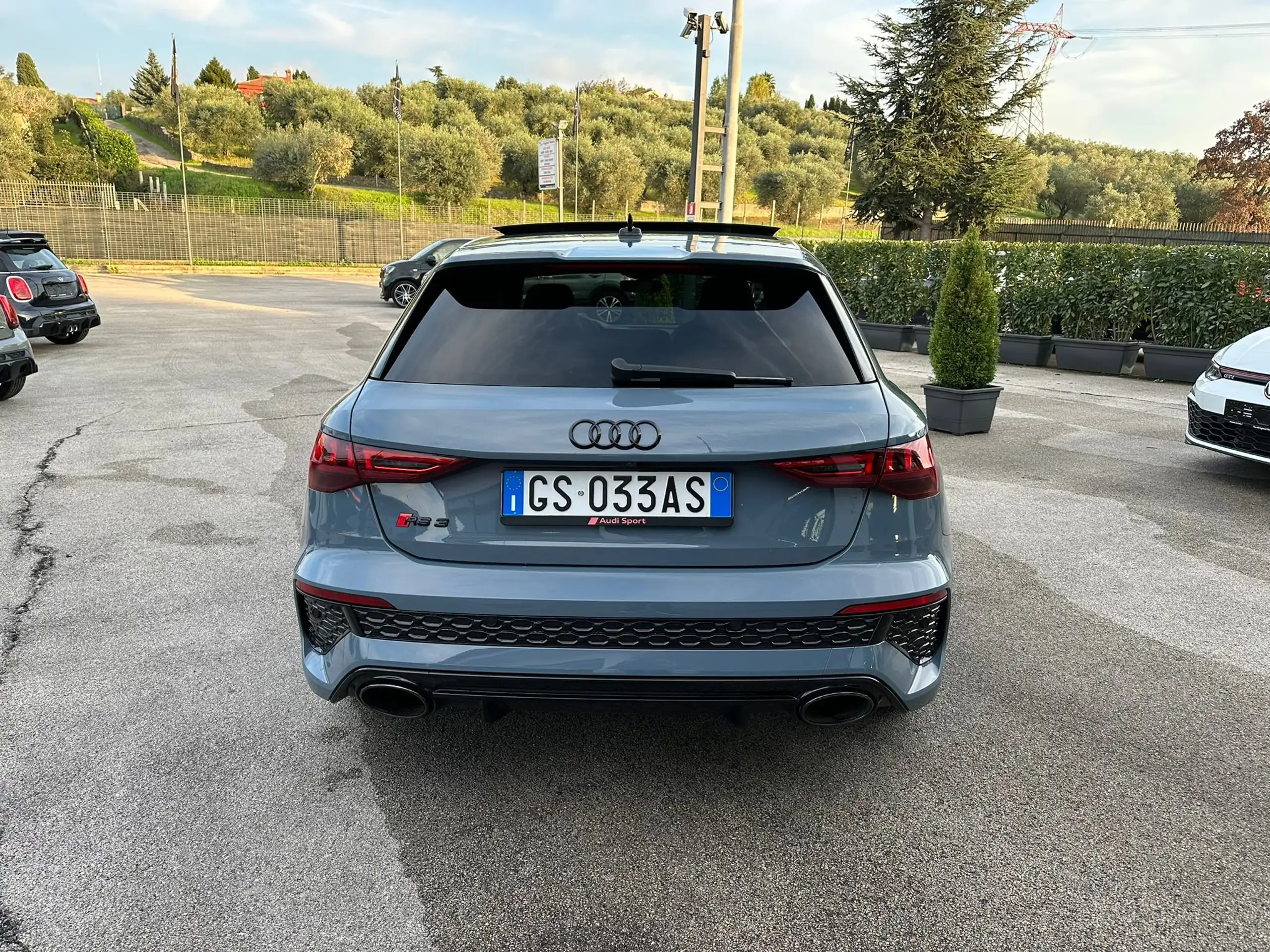 Audi - RS3