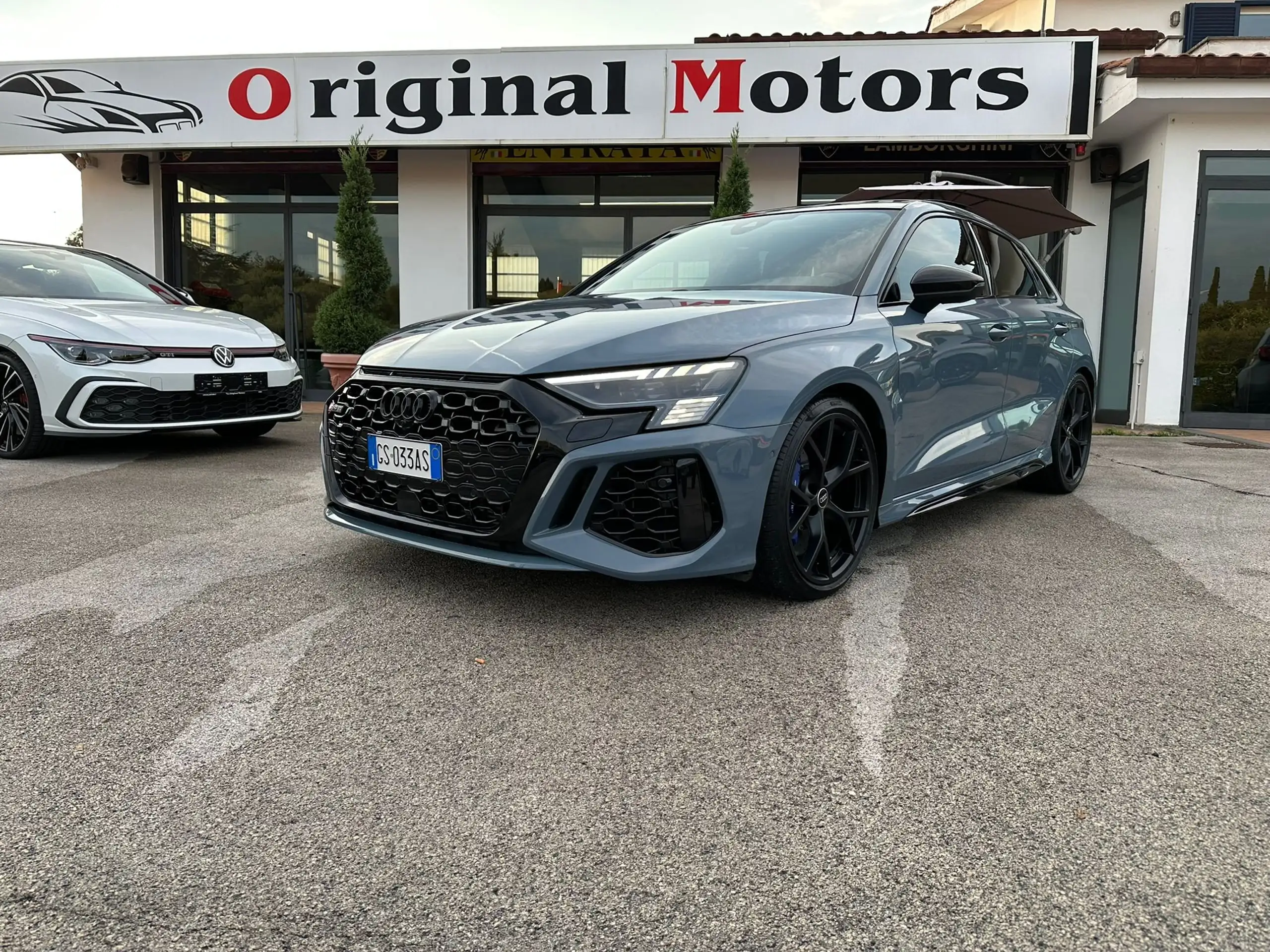 Audi - RS3