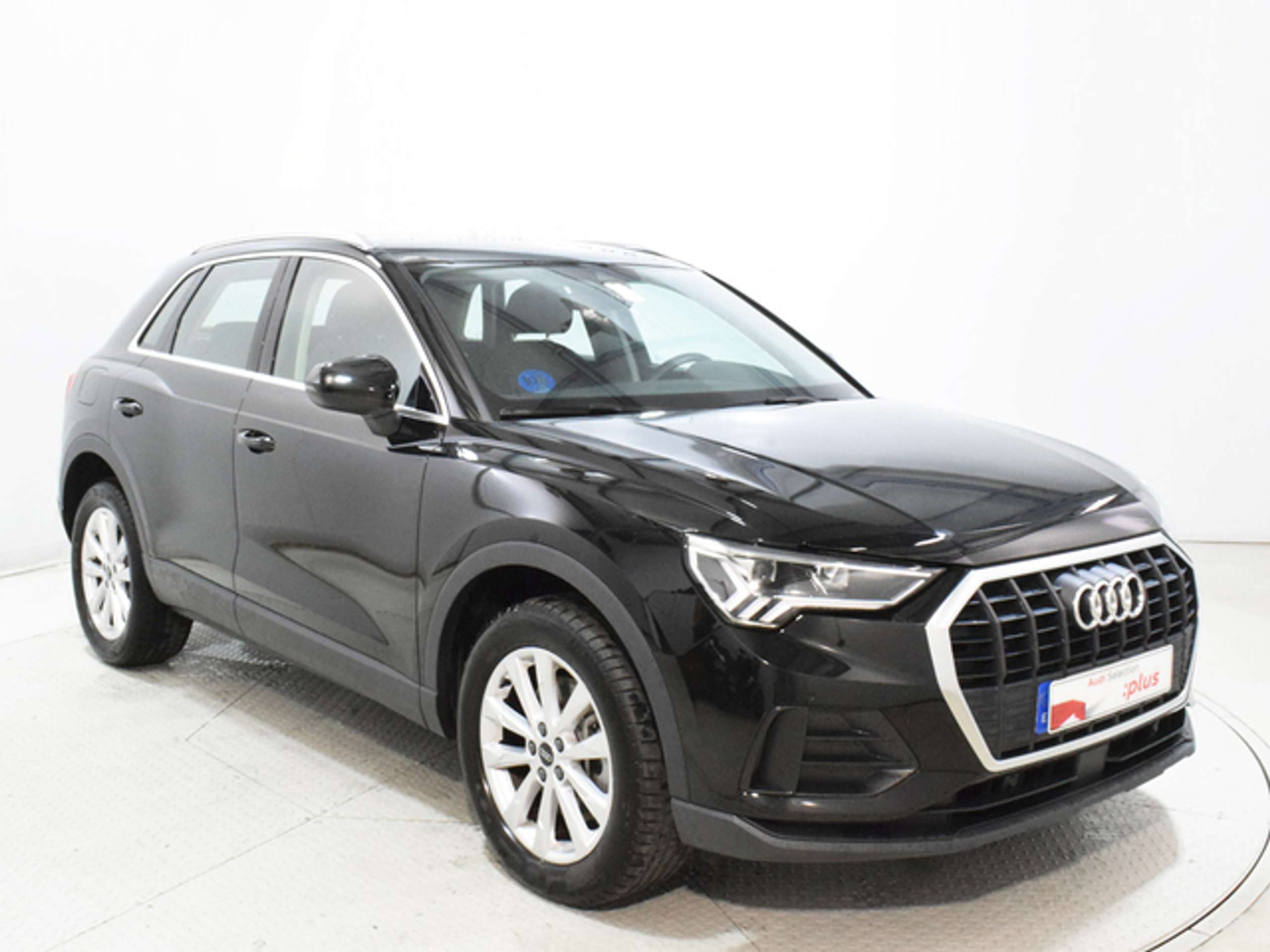 Audi - Q3