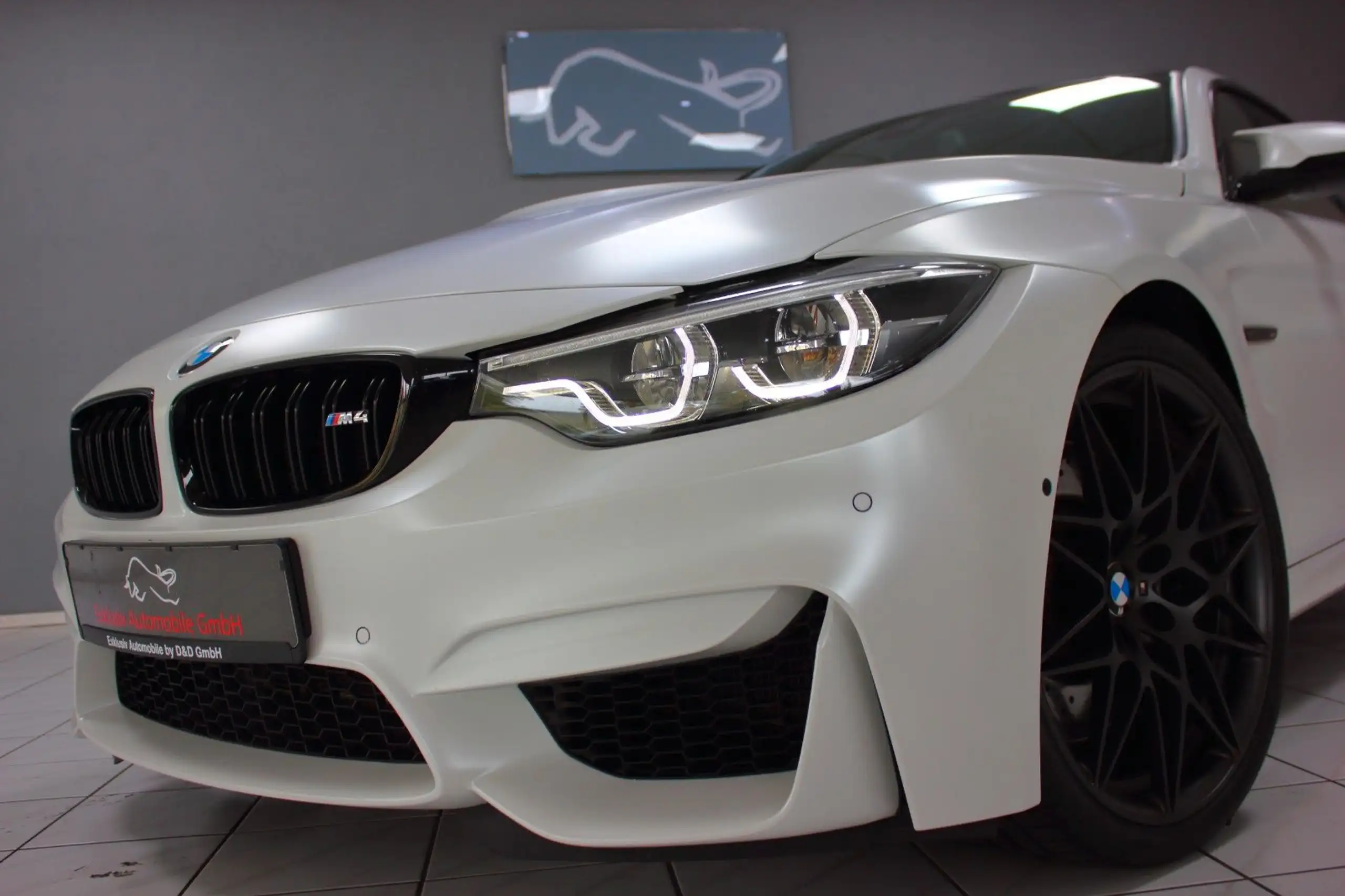 BMW - M4