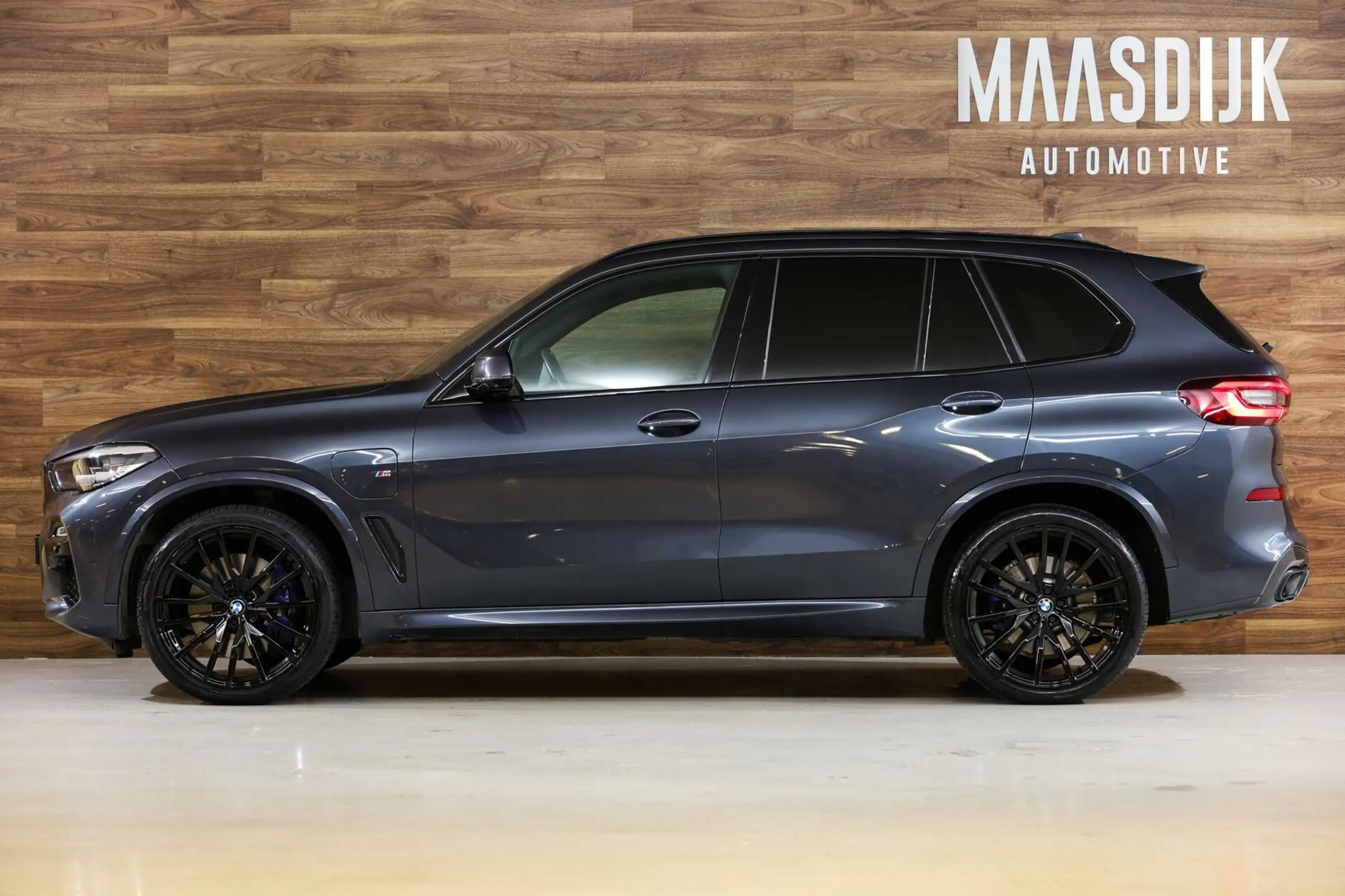 BMW - X5