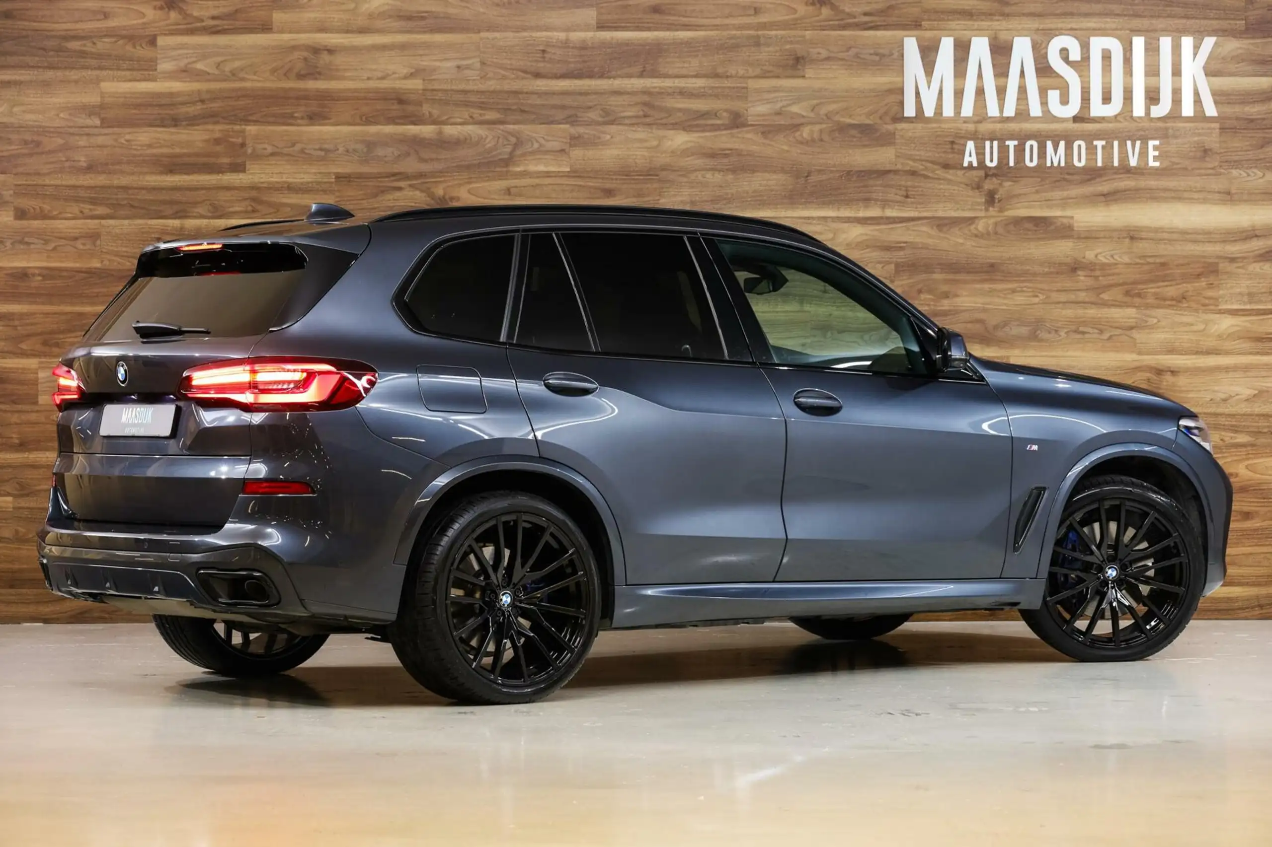 BMW - X5