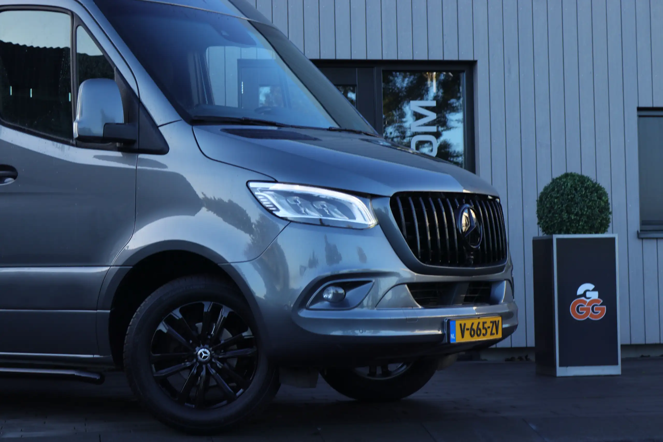 Mercedes-Benz - Sprinter