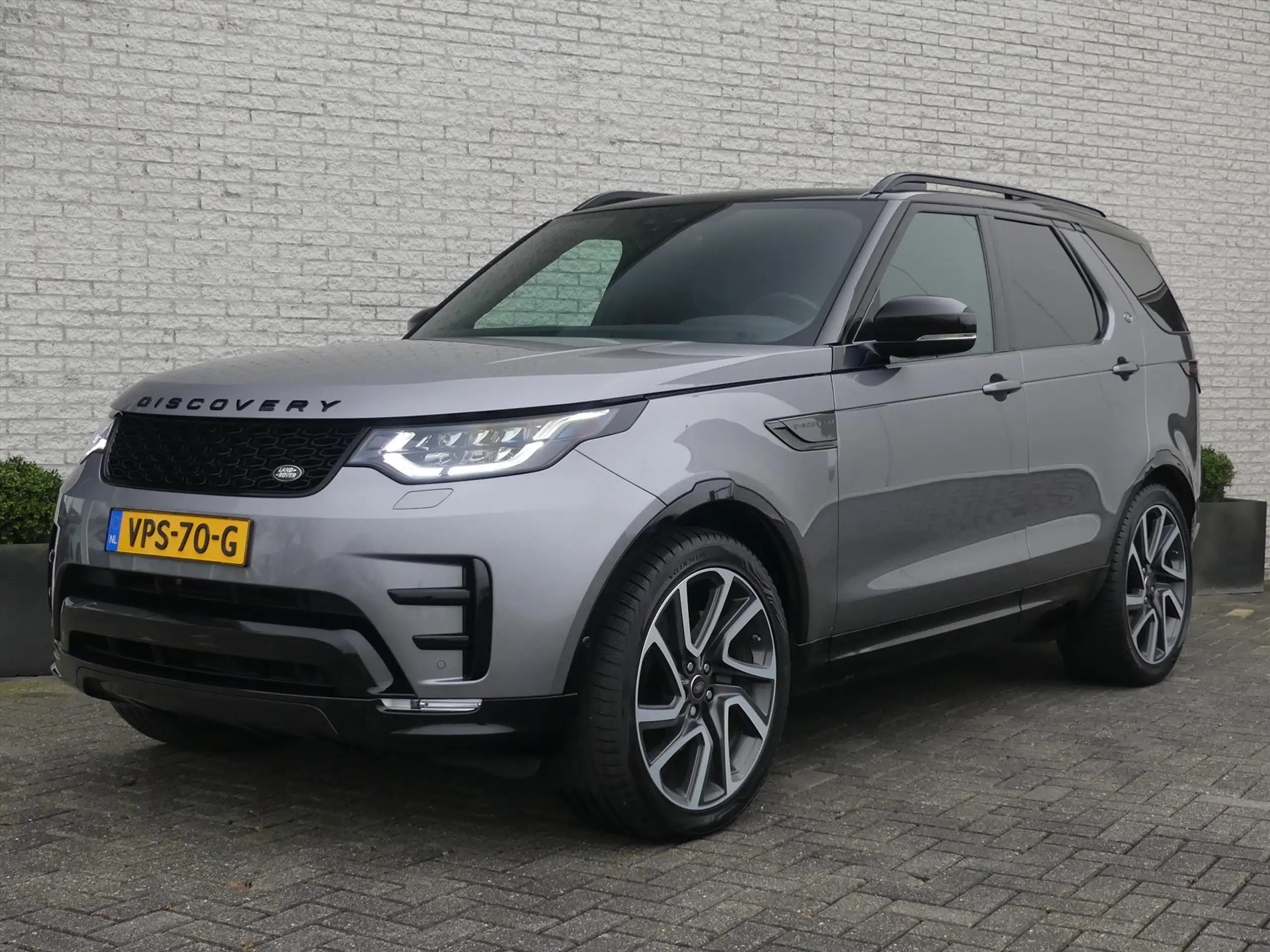 Land Rover - Discovery