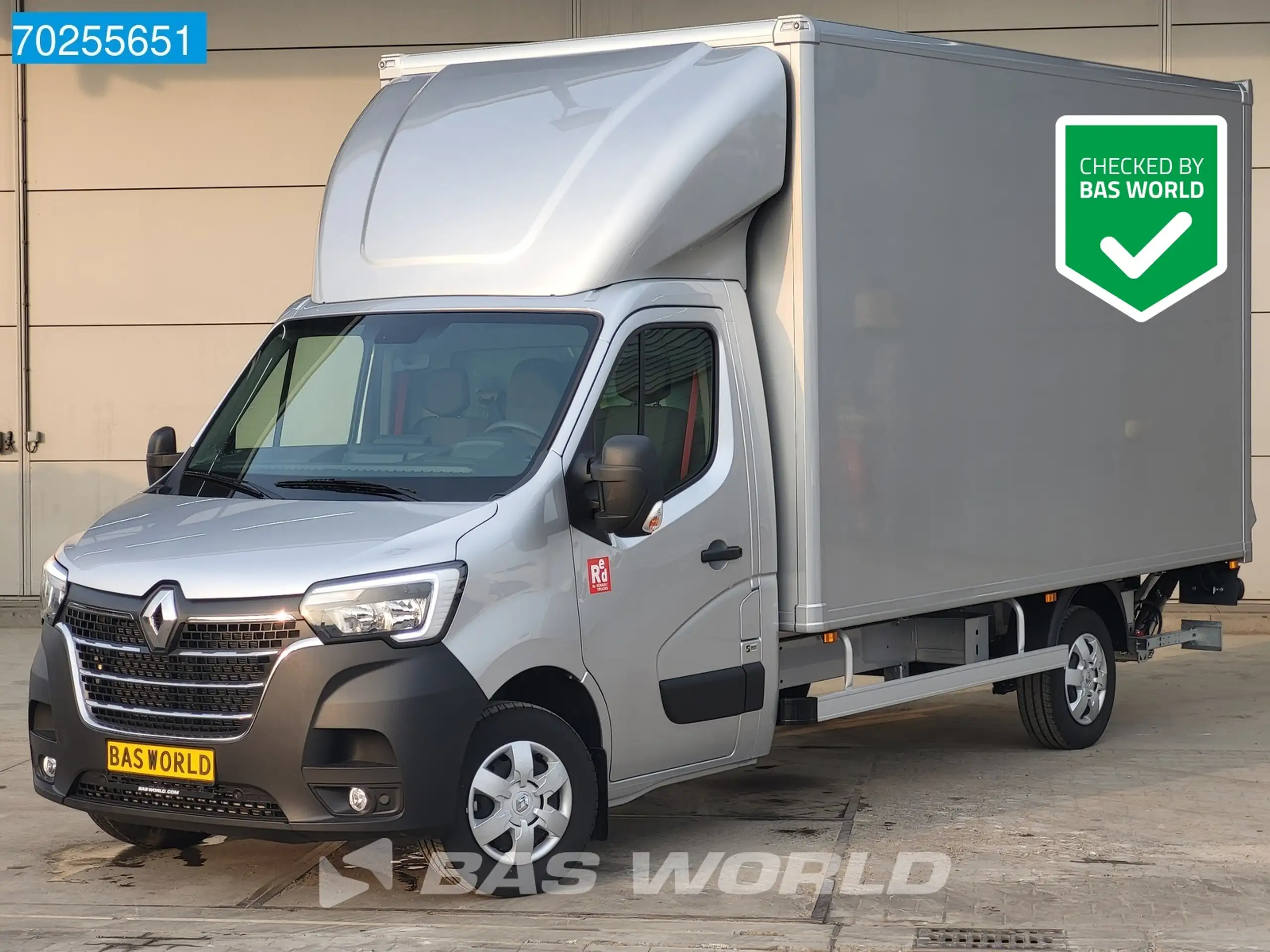 Renault - Master