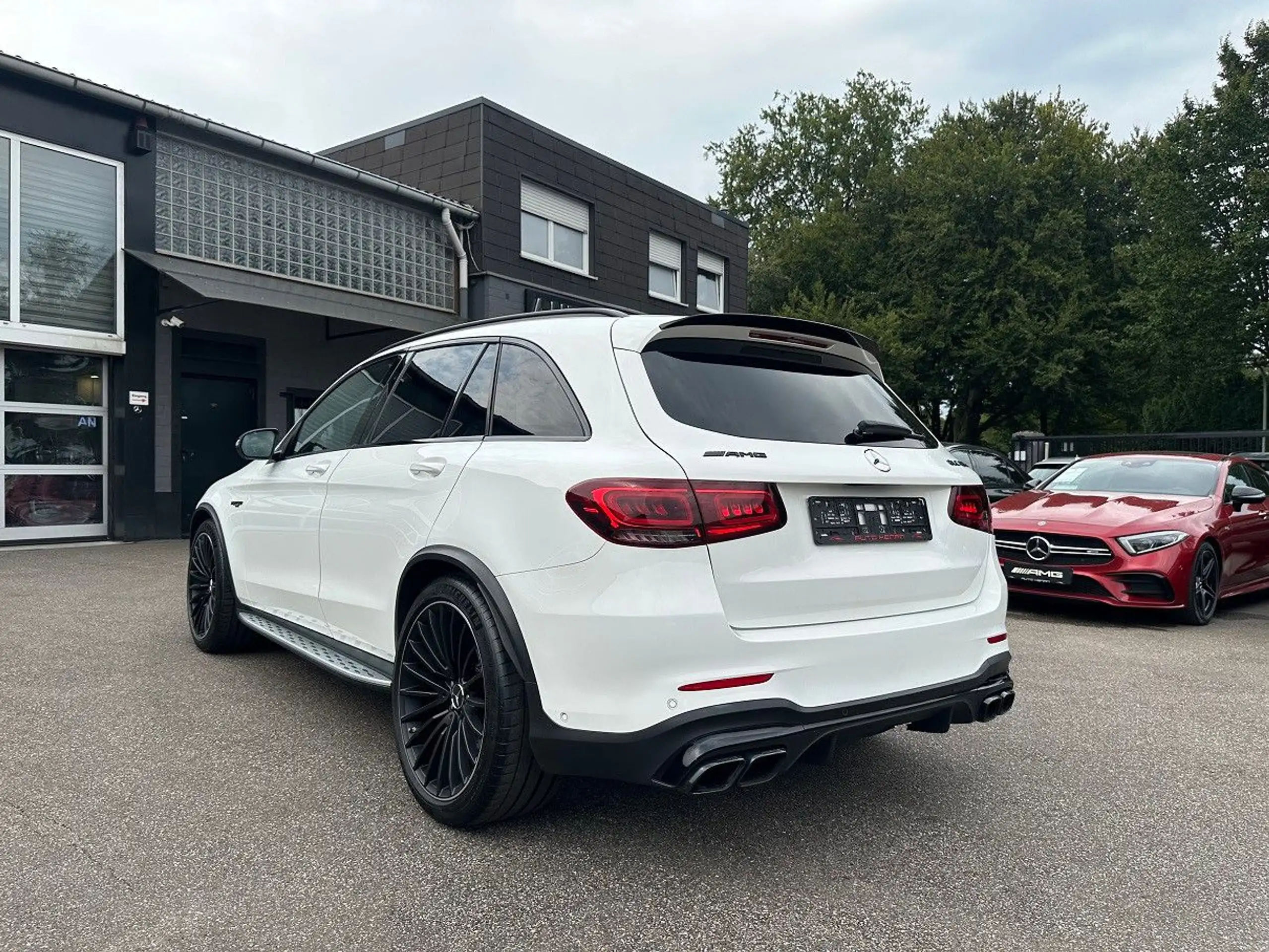 Mercedes-Benz - GLC 63 AMG