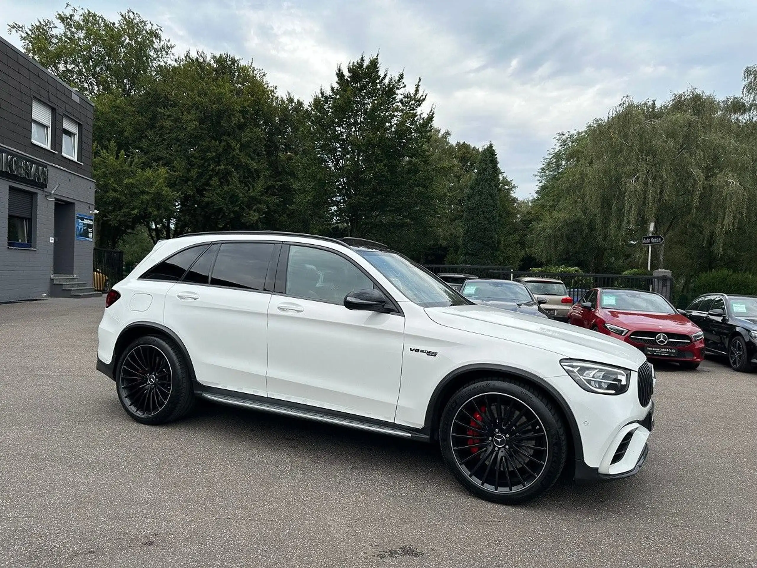 Mercedes-Benz - GLC 63 AMG