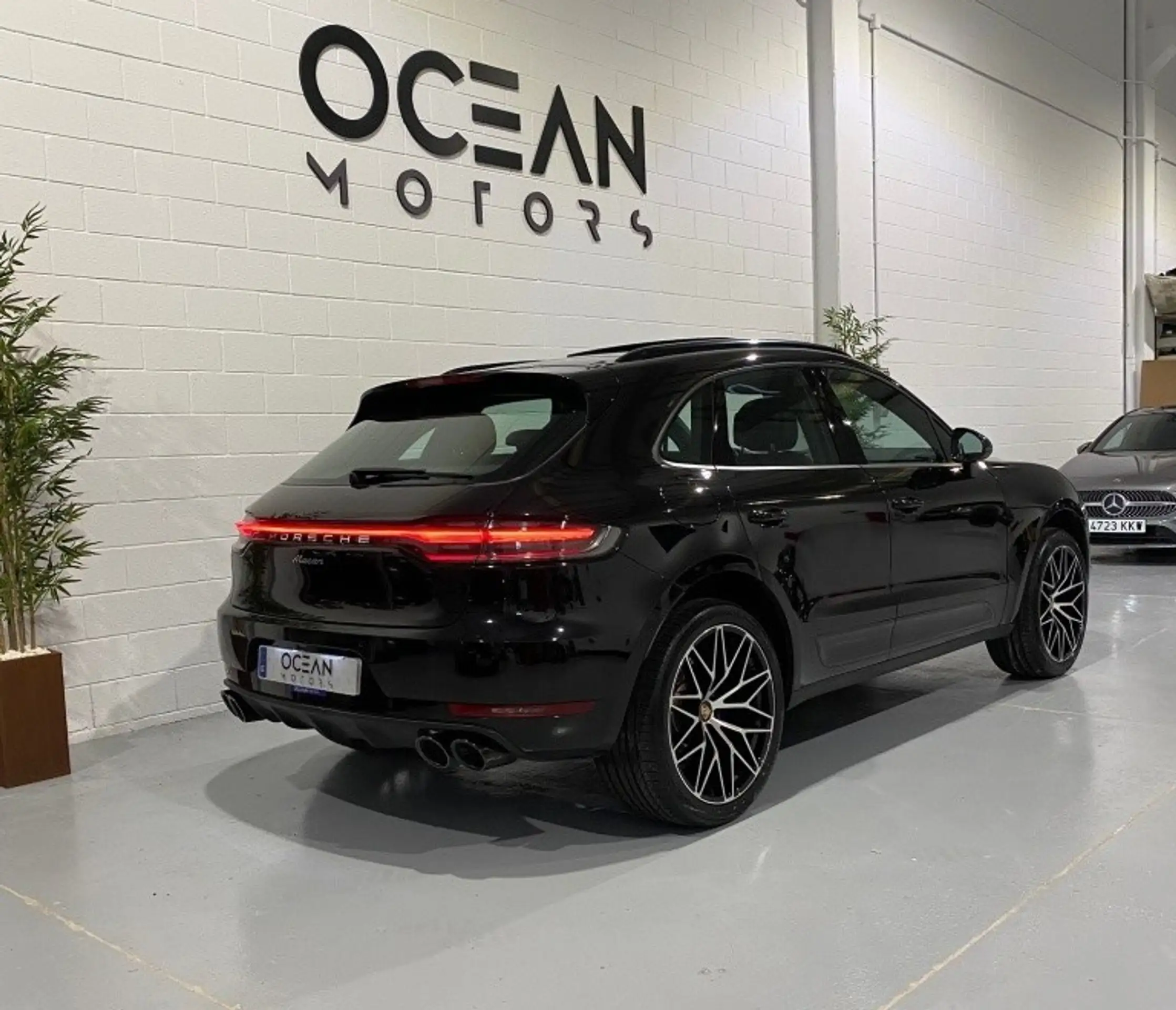 Porsche - Macan