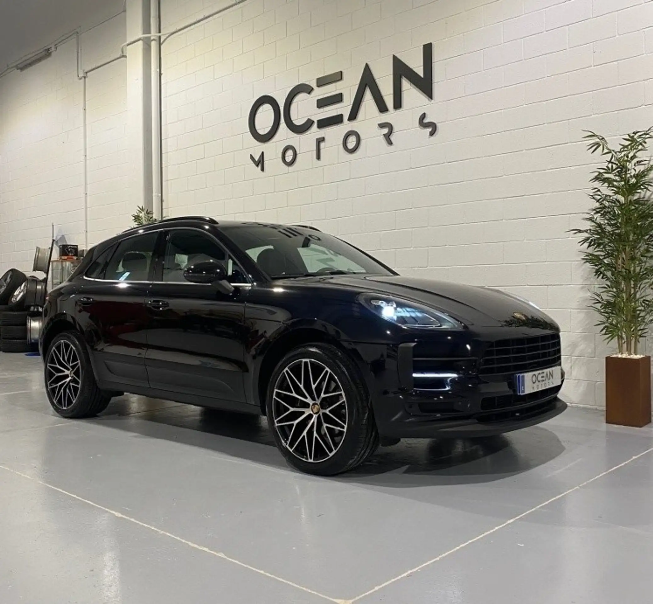 Porsche - Macan